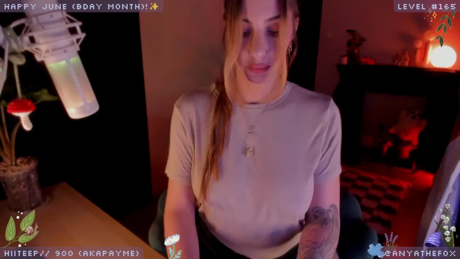 Gallery image thumbnail from AnyaFox's myfreecams stream on, 06/17/2024, 08:12 image 16 of 20