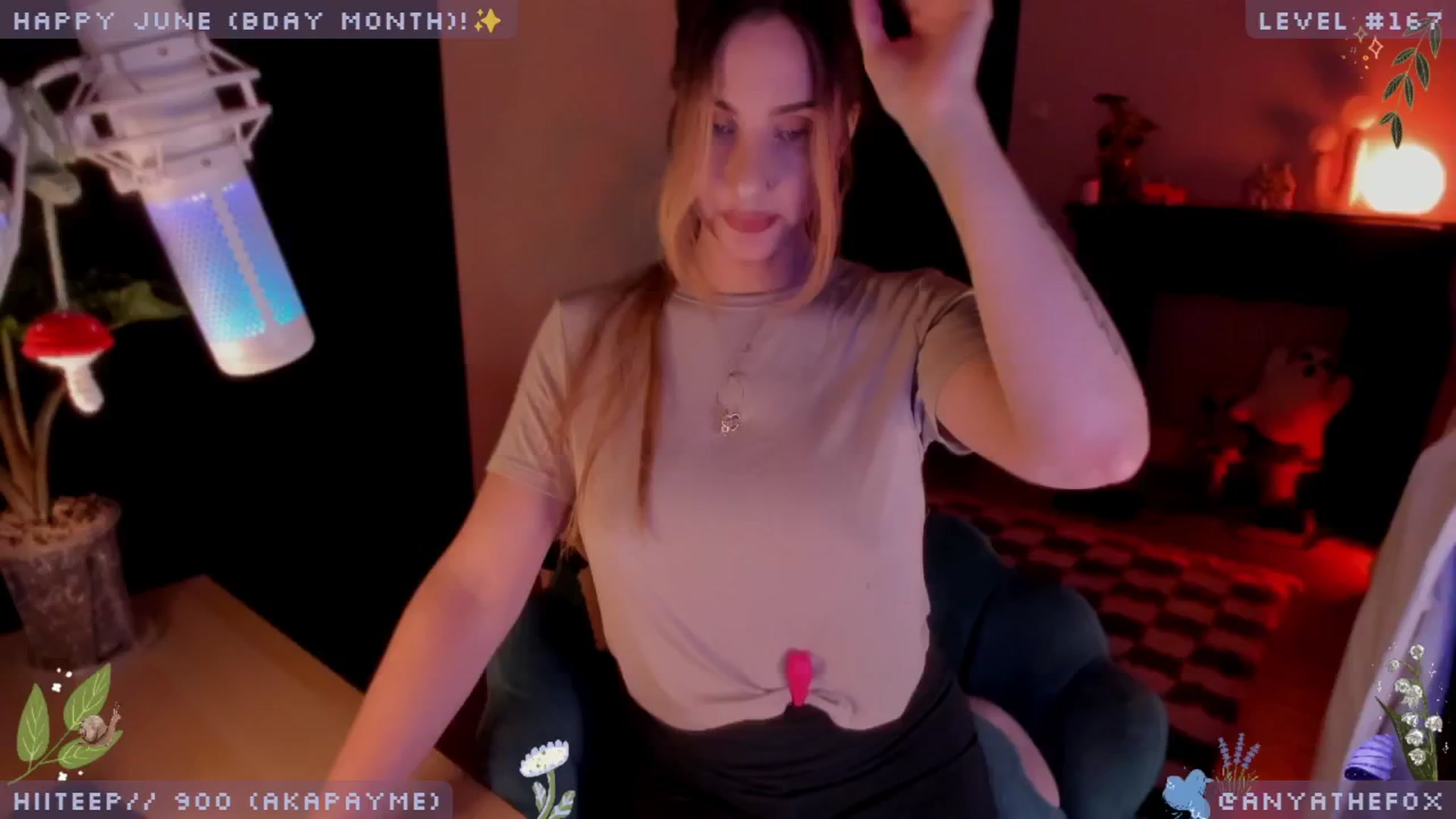 Gallery image thumbnail from AnyaFox's myfreecams stream on, 06/17/2024, 08:12 image 8 of 20