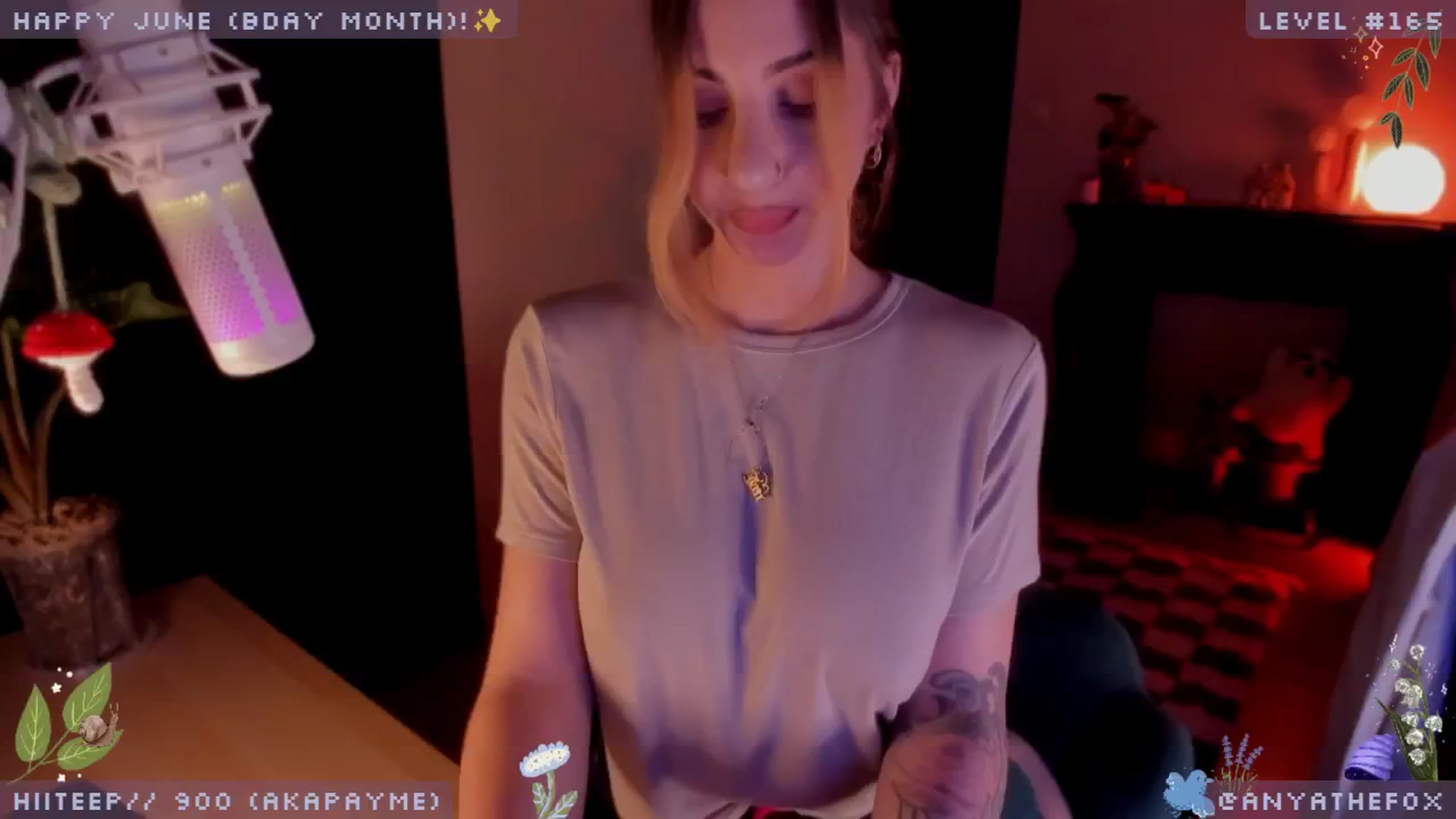 Gallery image thumbnail from AnyaFox's myfreecams stream on, 06/17/2024, 08:12 image 18 of 20