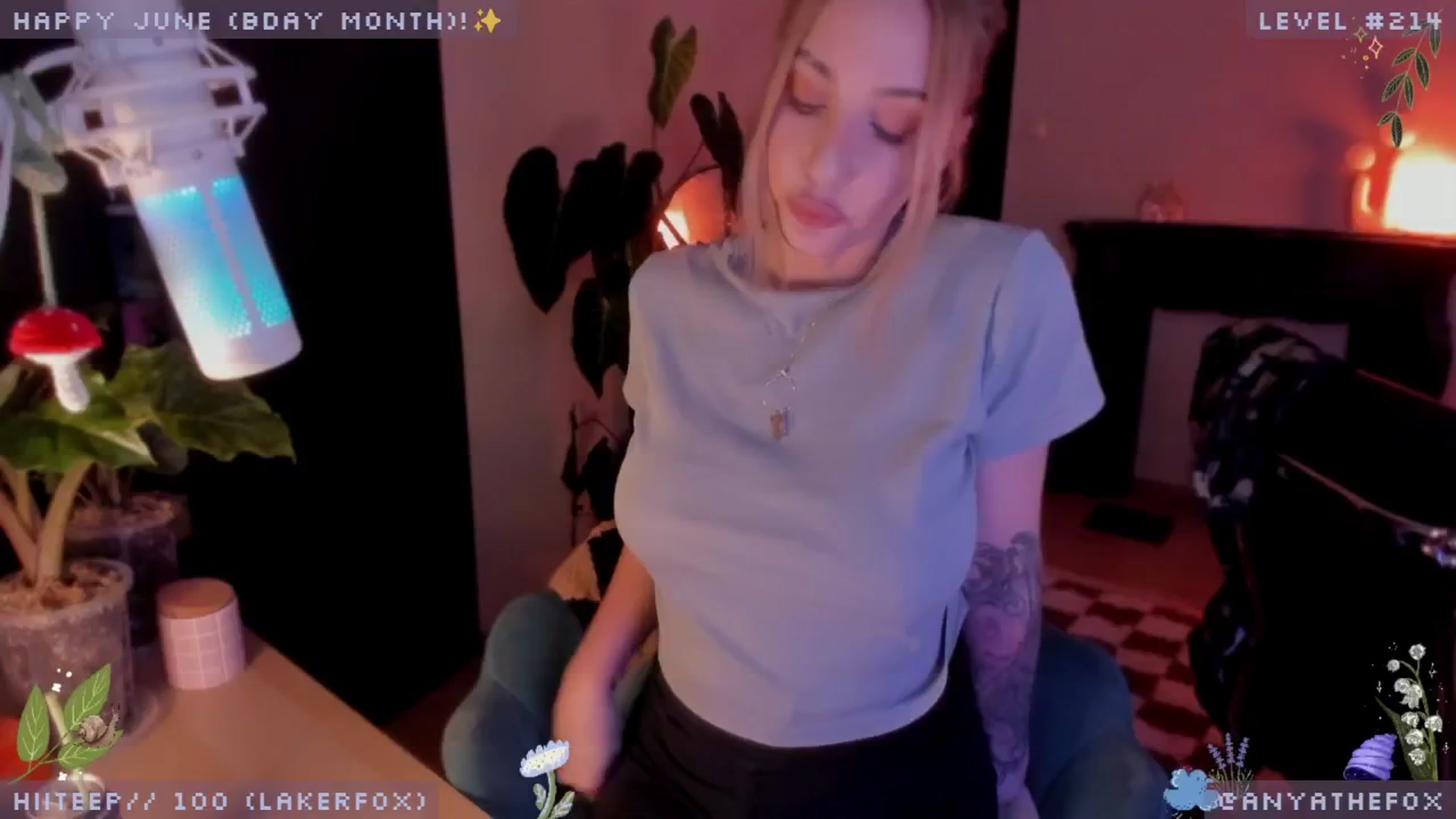 Gallery image thumbnail from AnyaFox's myfreecams stream on, 06/29/2024, 07:59 image 19 of 20