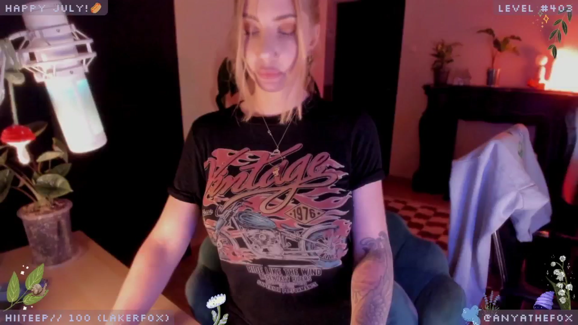 Gallery image thumbnail from AnyaFox's myfreecams stream on, 07/03/2024, 07:40 image 5 of 20