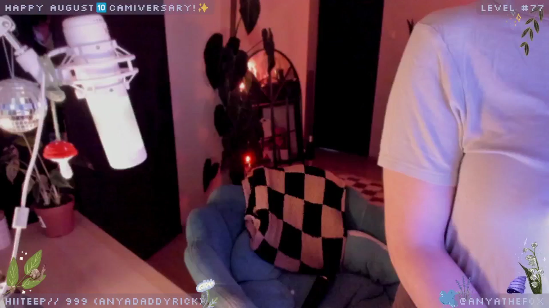 Gallery image thumbnail from AnyaFox's myfreecams stream on, 08/03/2024, 07:44 image 13 of 20