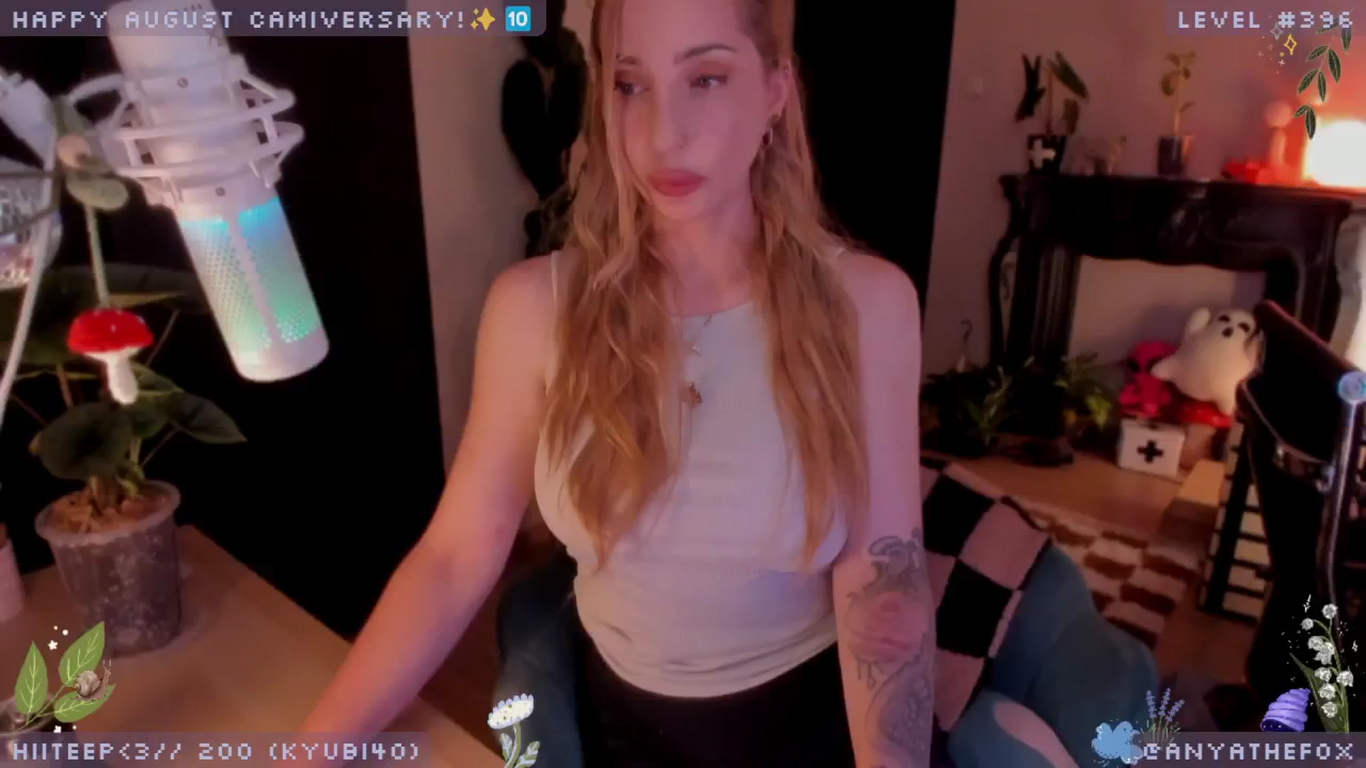 Gallery image thumbnail from AnyaFox's myfreecams stream on, 08/13/2024, 07:06 image 14 of 20