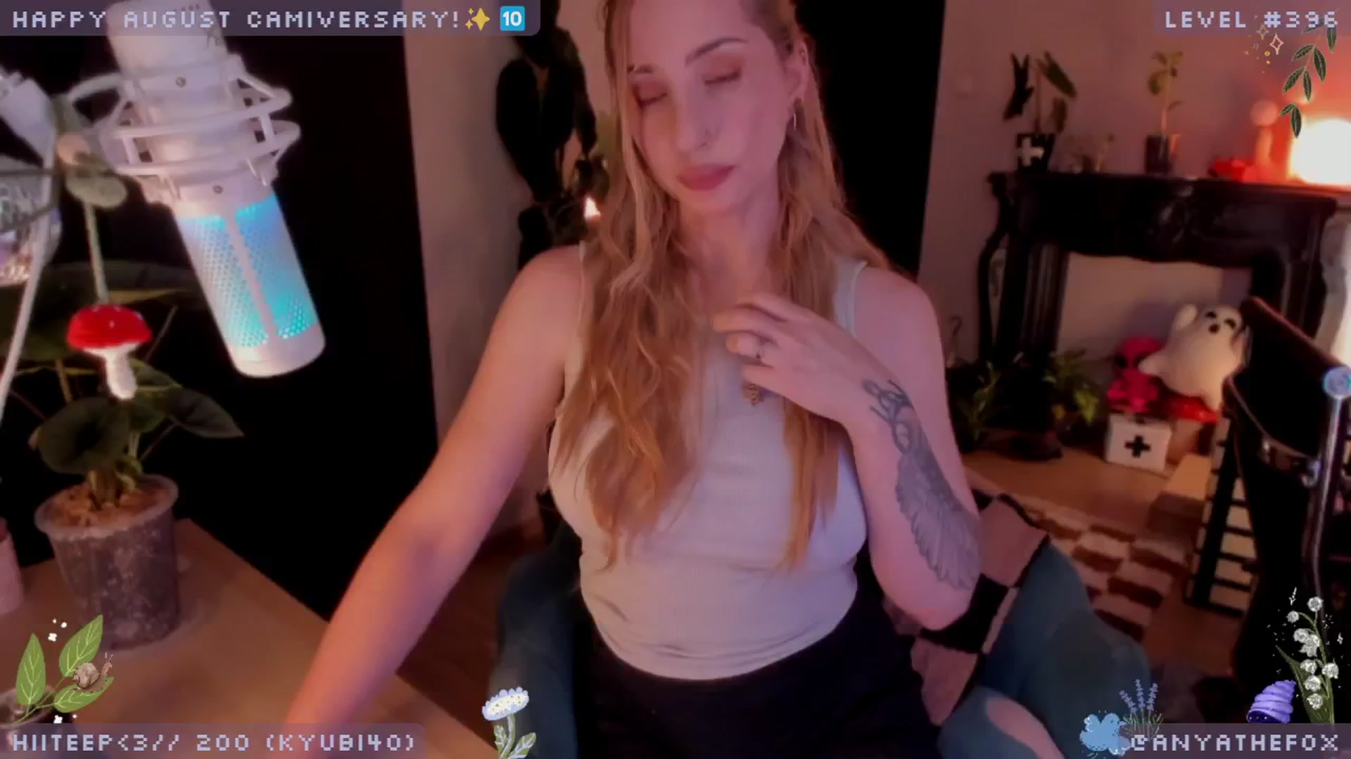 Gallery image thumbnail from AnyaFox's myfreecams stream on, 08/13/2024, 07:06 image 15 of 20