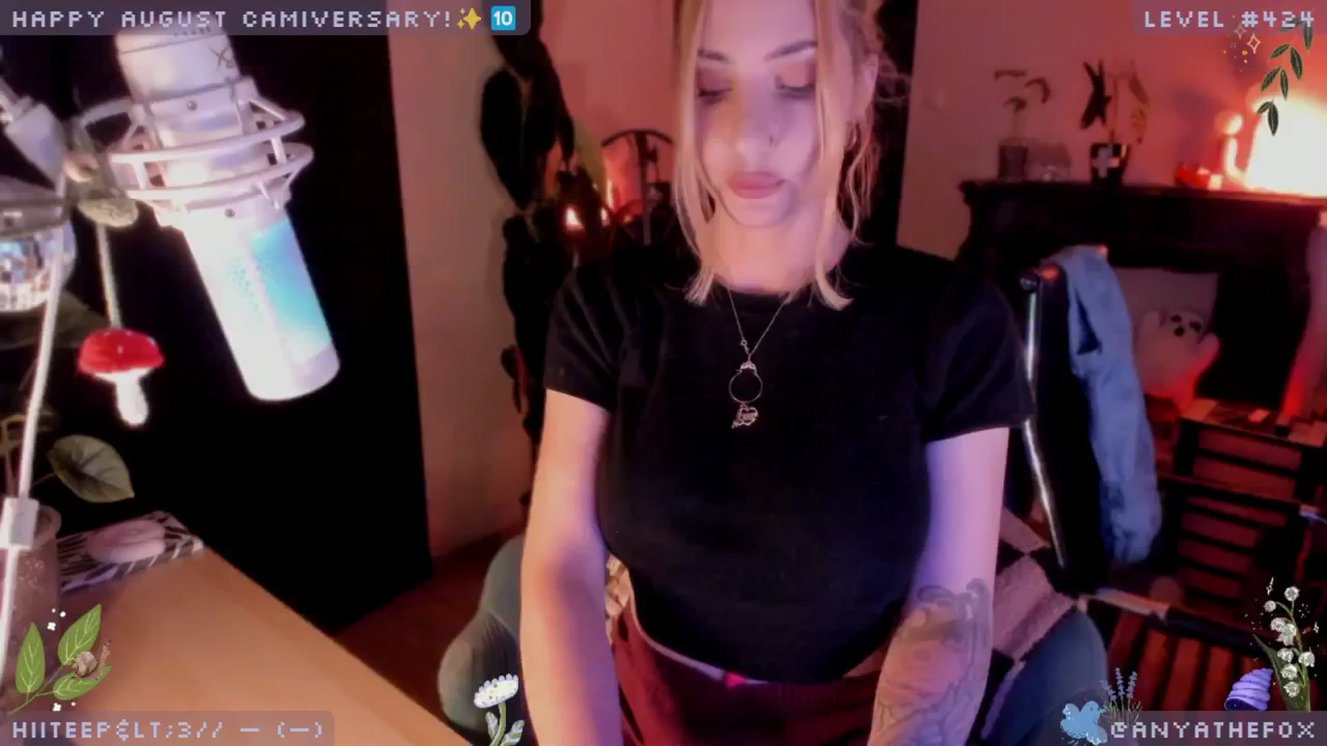 Gallery image thumbnail from AnyaFox's myfreecams stream on, 08/19/2024, 05:43 image 4 of 20