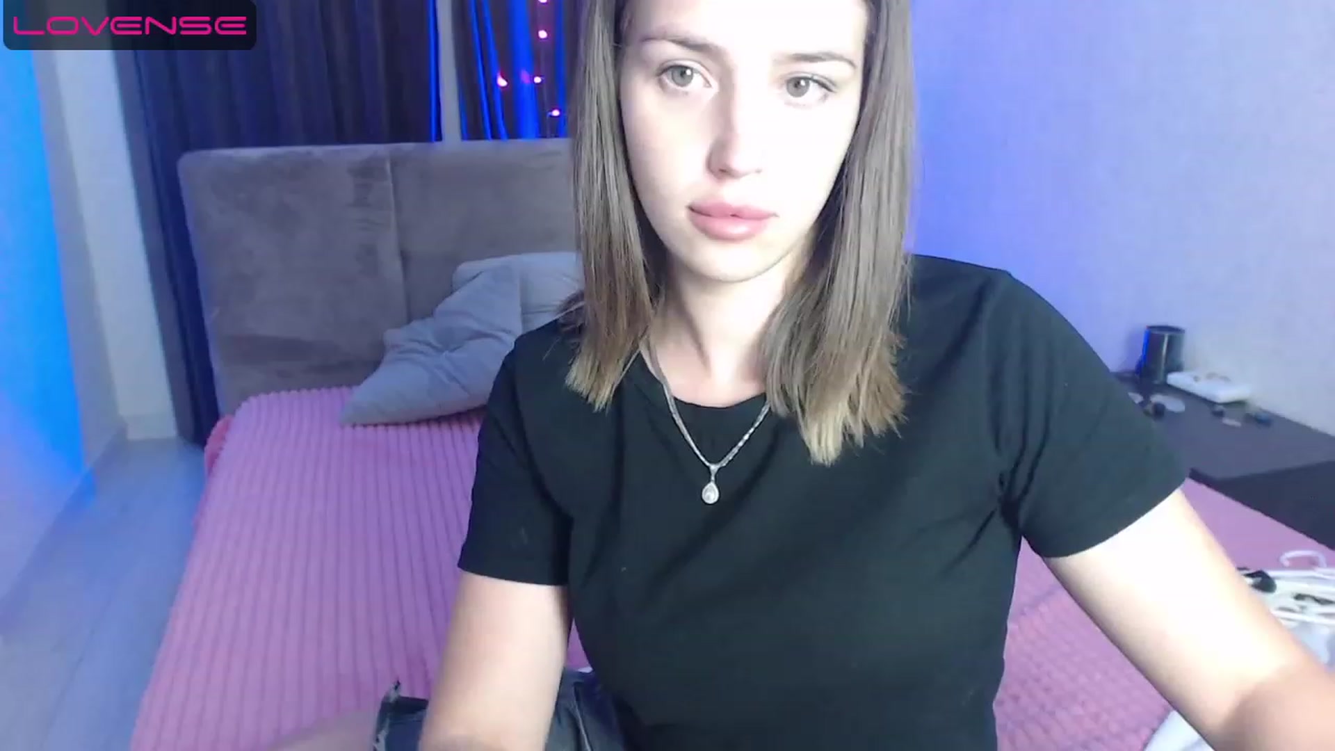 Gallery image thumbnail from AnyaGrey9's myfreecams stream on, 07/19/2023, 21:47 image 14 of 20