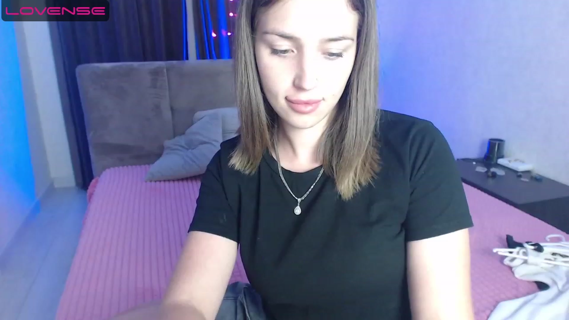 Gallery image thumbnail from AnyaGrey9's myfreecams stream on, 07/19/2023, 21:47 image 12 of 20