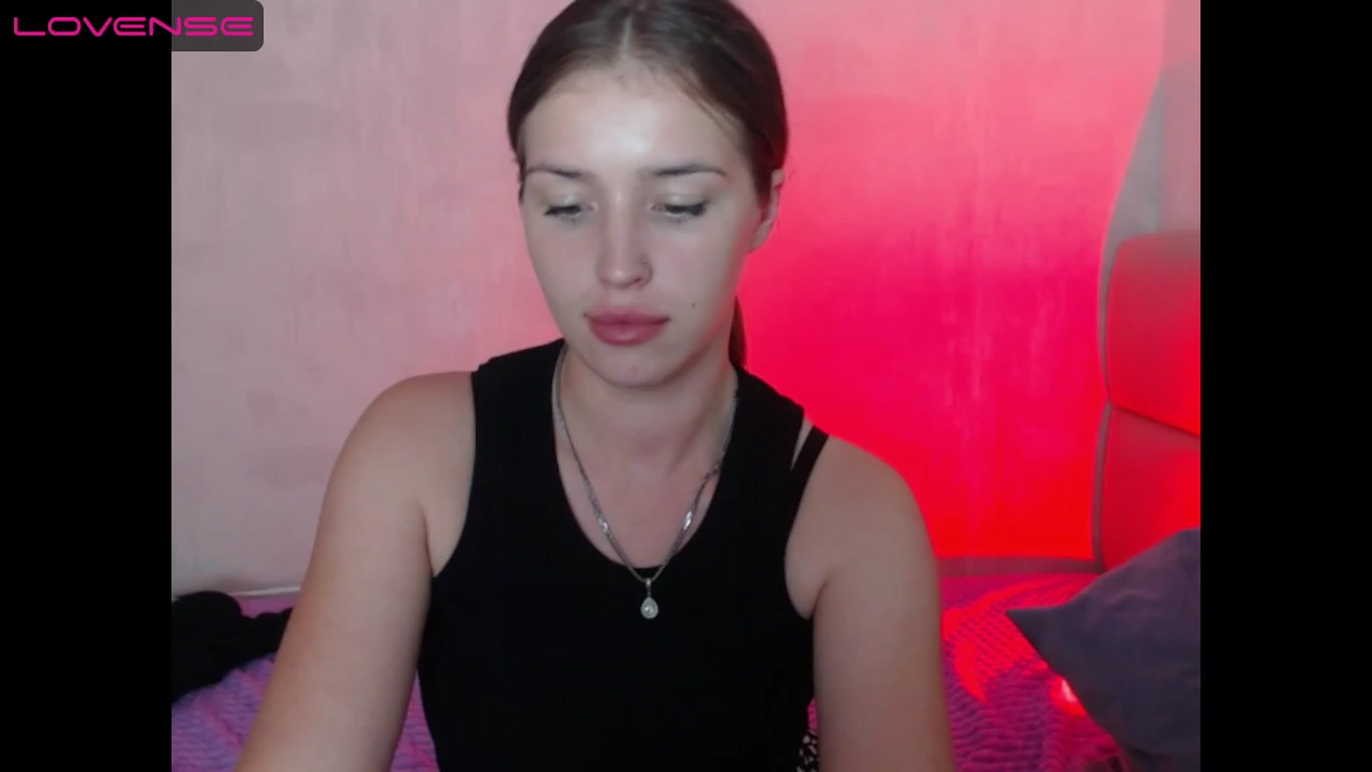 Gallery image thumbnail from AnyaGrey9's myfreecams stream on, 07/21/2023, 24:25 image 19 of 20