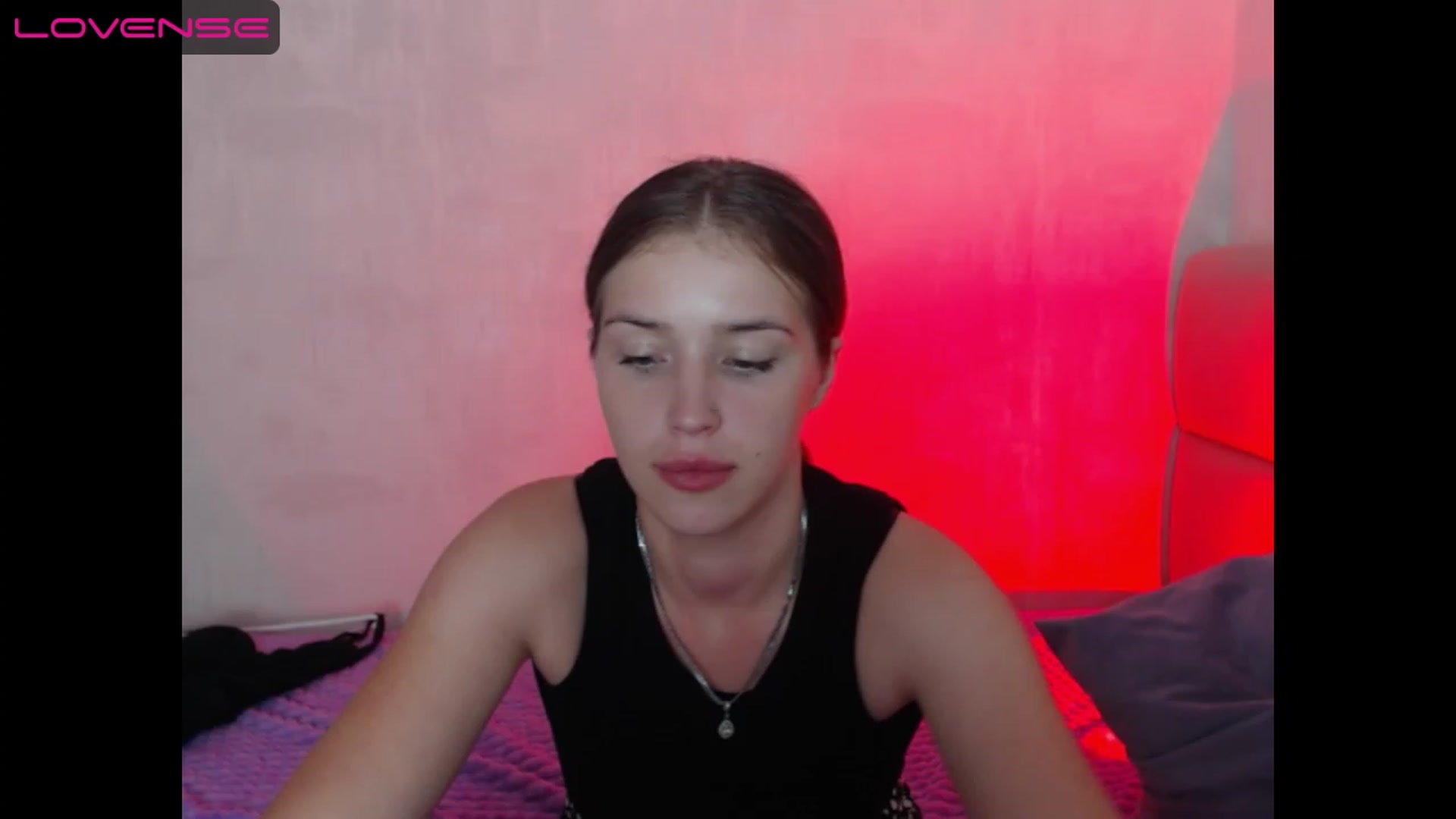 Gallery image thumbnail from AnyaGrey9's myfreecams stream on, 07/21/2023, 24:25 image 3 of 20