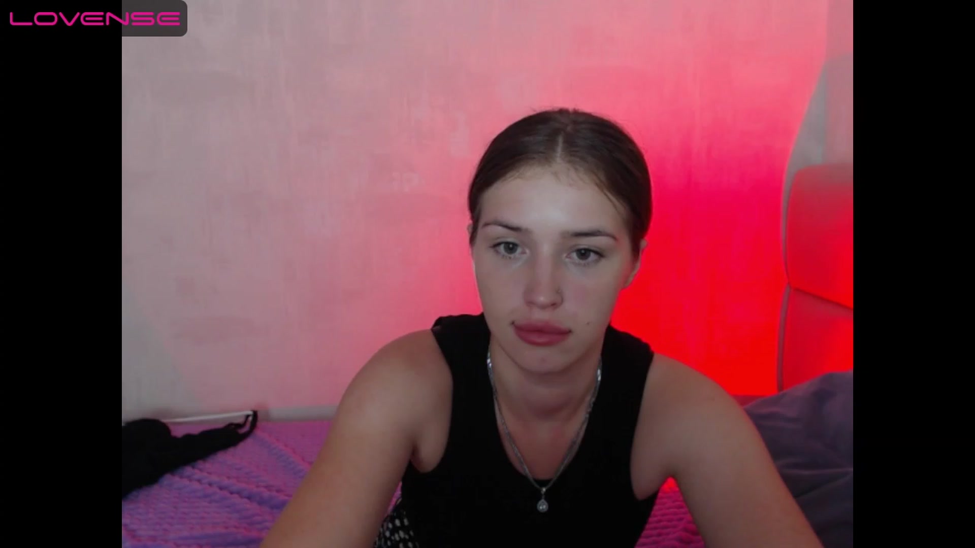 Gallery image thumbnail from AnyaGrey9's myfreecams stream on, 07/21/2023, 24:25 image 1 of 20