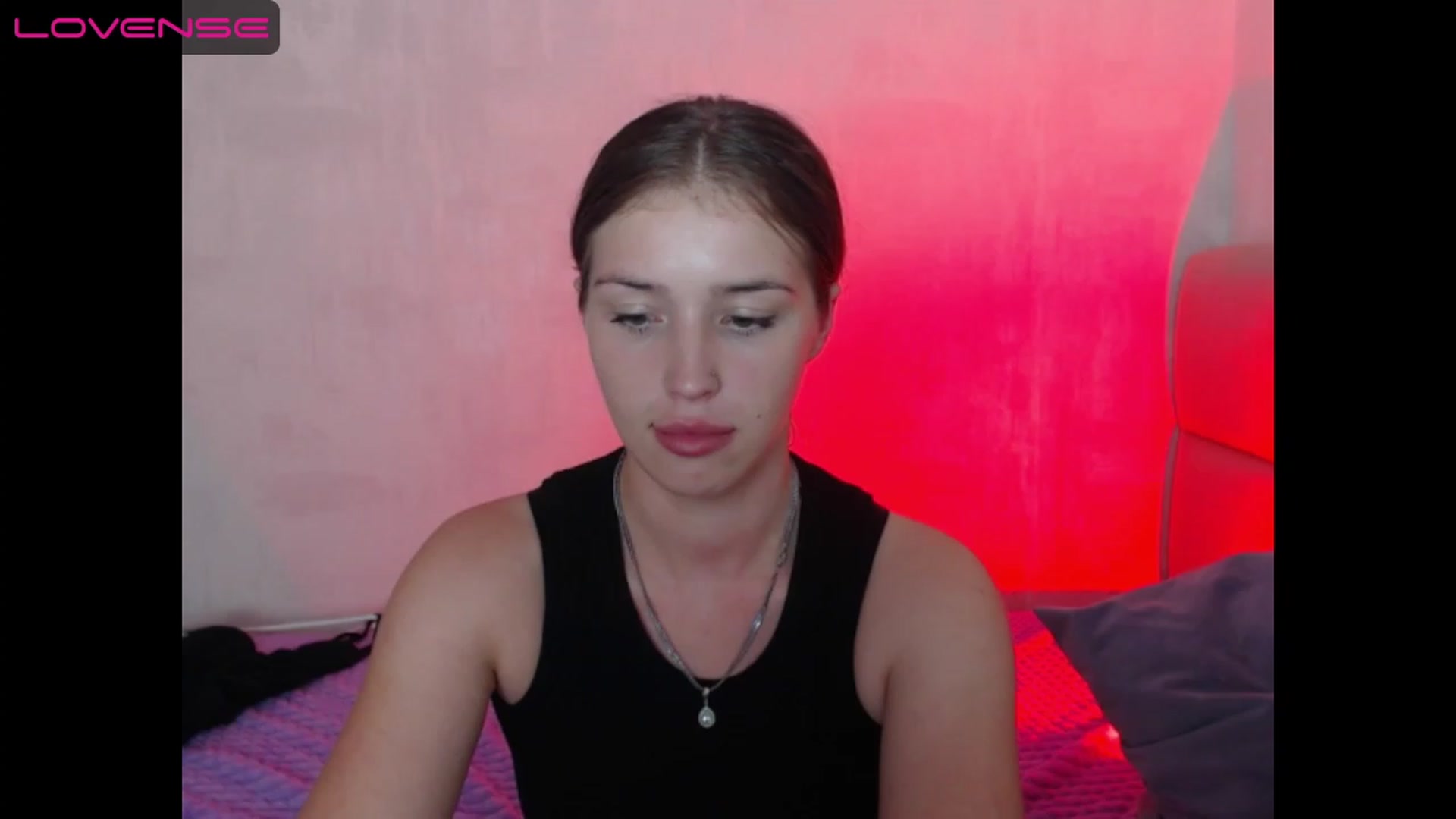 Gallery image thumbnail from AnyaGrey9's myfreecams stream on, 07/21/2023, 24:25 image 18 of 20