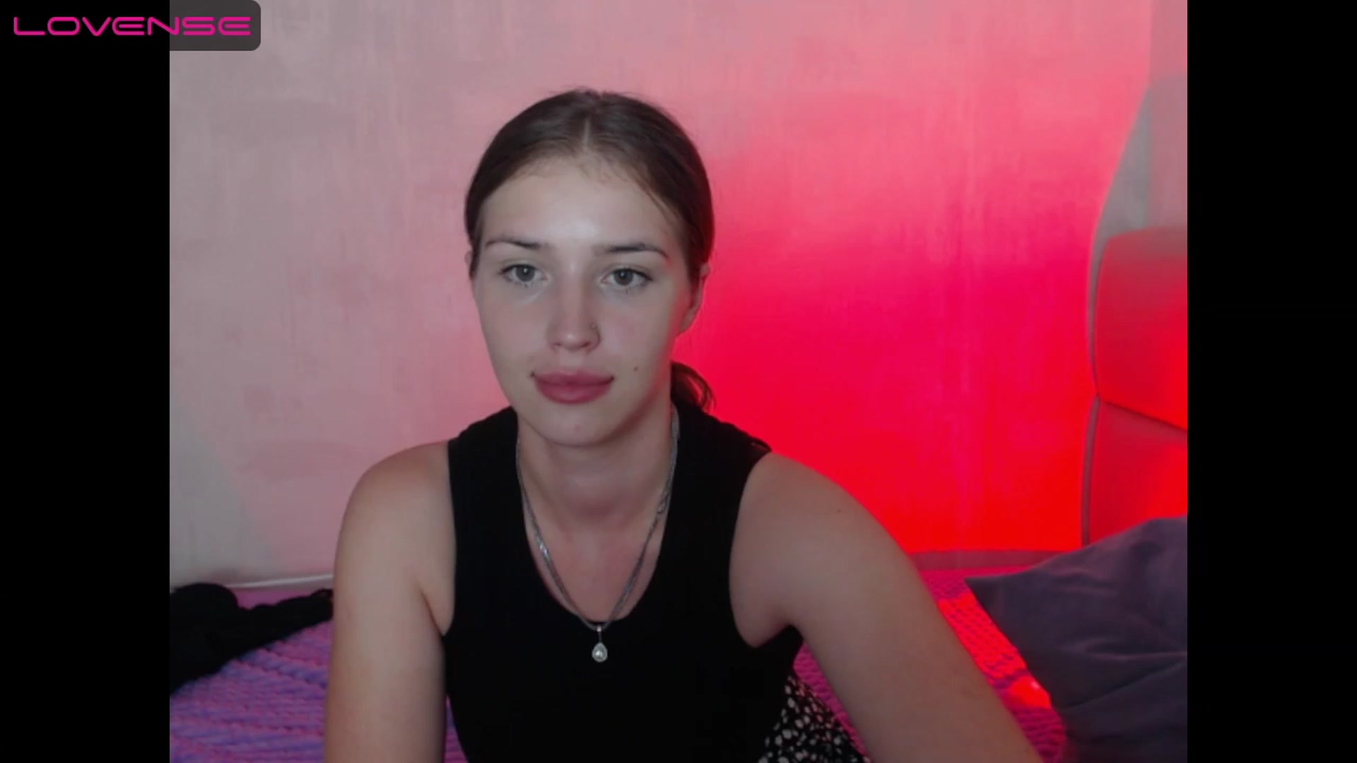 Gallery image thumbnail from AnyaGrey9's myfreecams stream on, 07/21/2023, 24:25 image 7 of 20