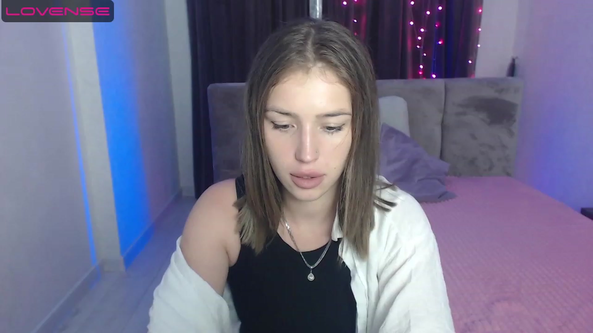 Gallery image thumbnail from AnyaGrey9's myfreecams stream on, 07/25/2023, 16:23 image 10 of 20
