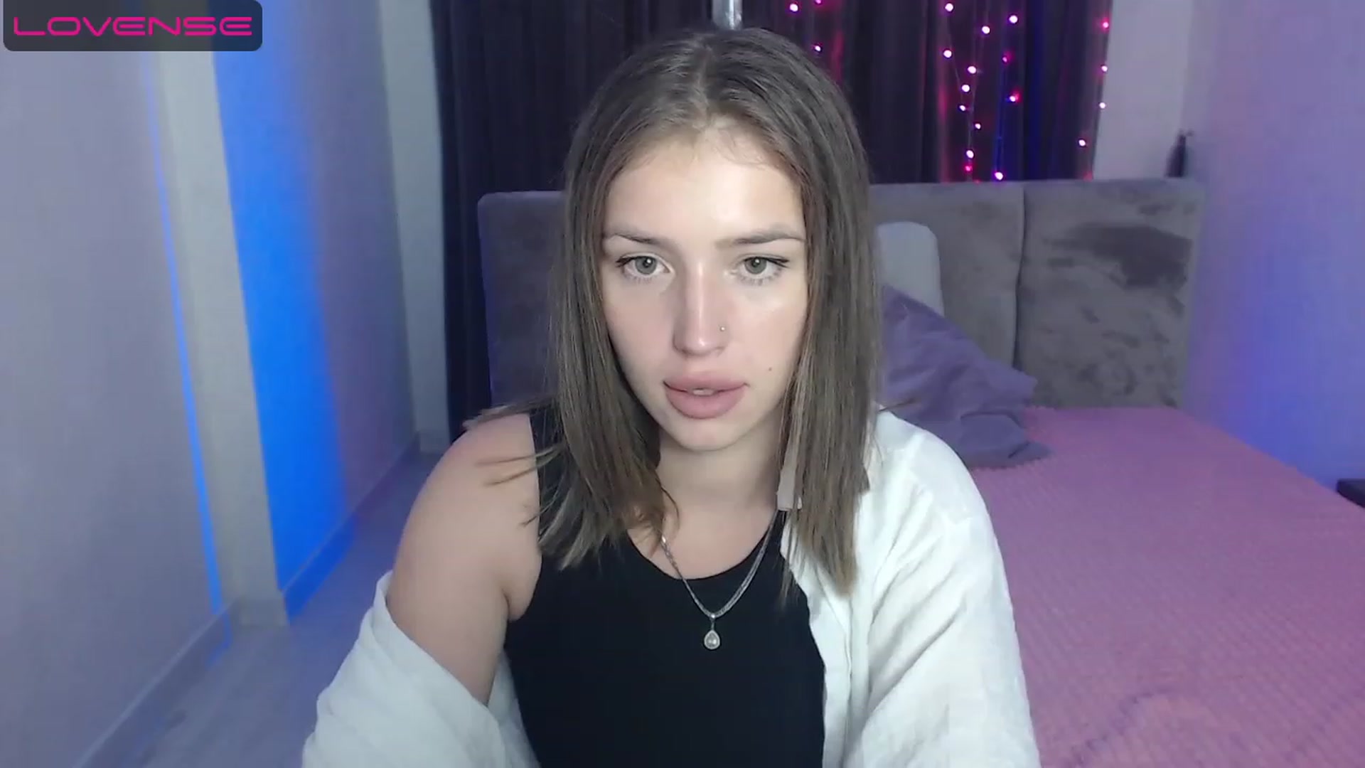 Gallery image thumbnail from AnyaGrey9's myfreecams stream on, 07/25/2023, 16:23 image 17 of 20