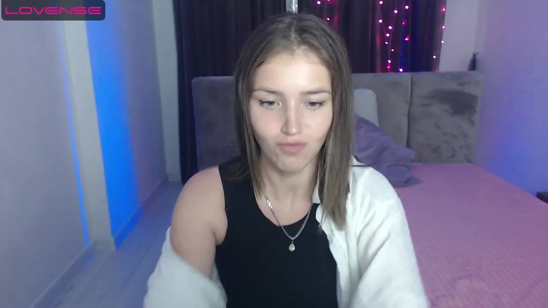 Gallery image thumbnail from AnyaGrey9's myfreecams stream on, 07/25/2023, 16:23 image 16 of 20