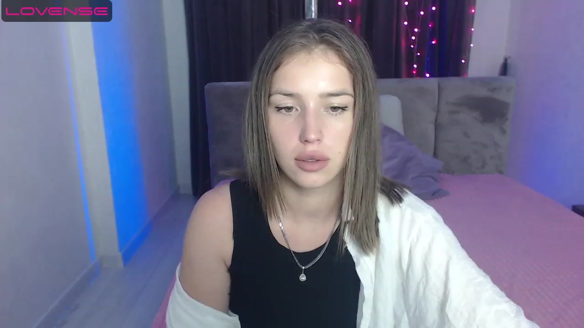 Gallery image thumbnail from AnyaGrey9's myfreecams stream on, 07/25/2023, 16:23 image 19 of 20