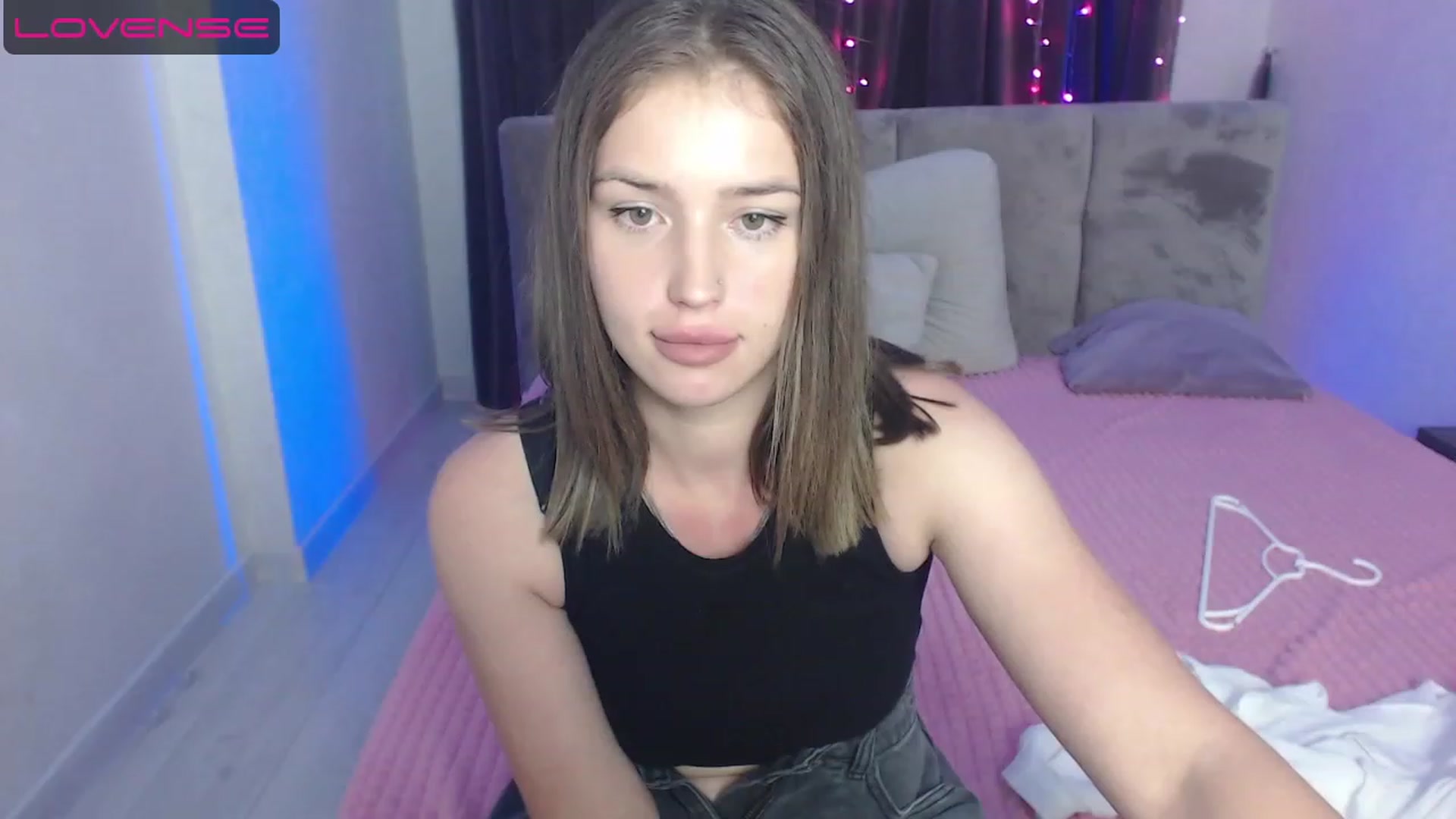 Gallery image thumbnail from AnyaGrey9's myfreecams stream on, 07/25/2023, 18:54 image 1 of 20