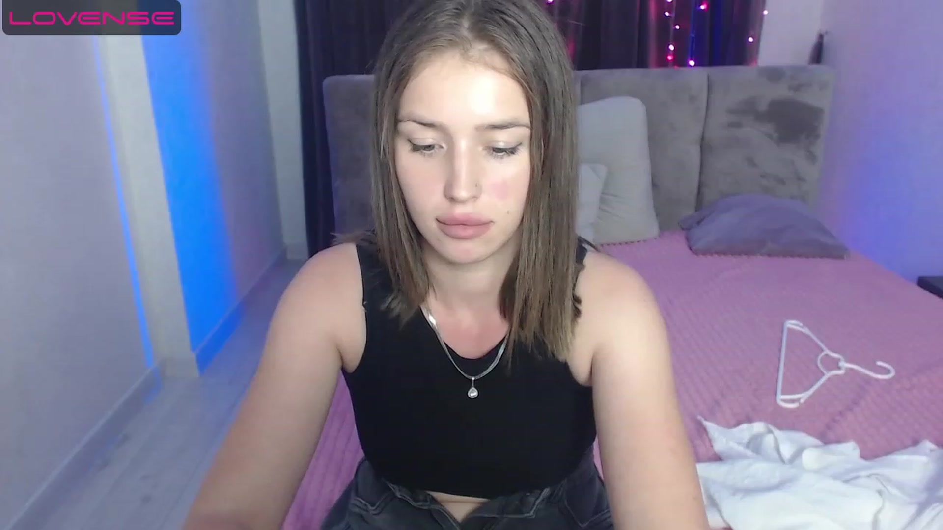 Gallery image thumbnail from AnyaGrey9's myfreecams stream on, 07/25/2023, 18:54 image 12 of 20