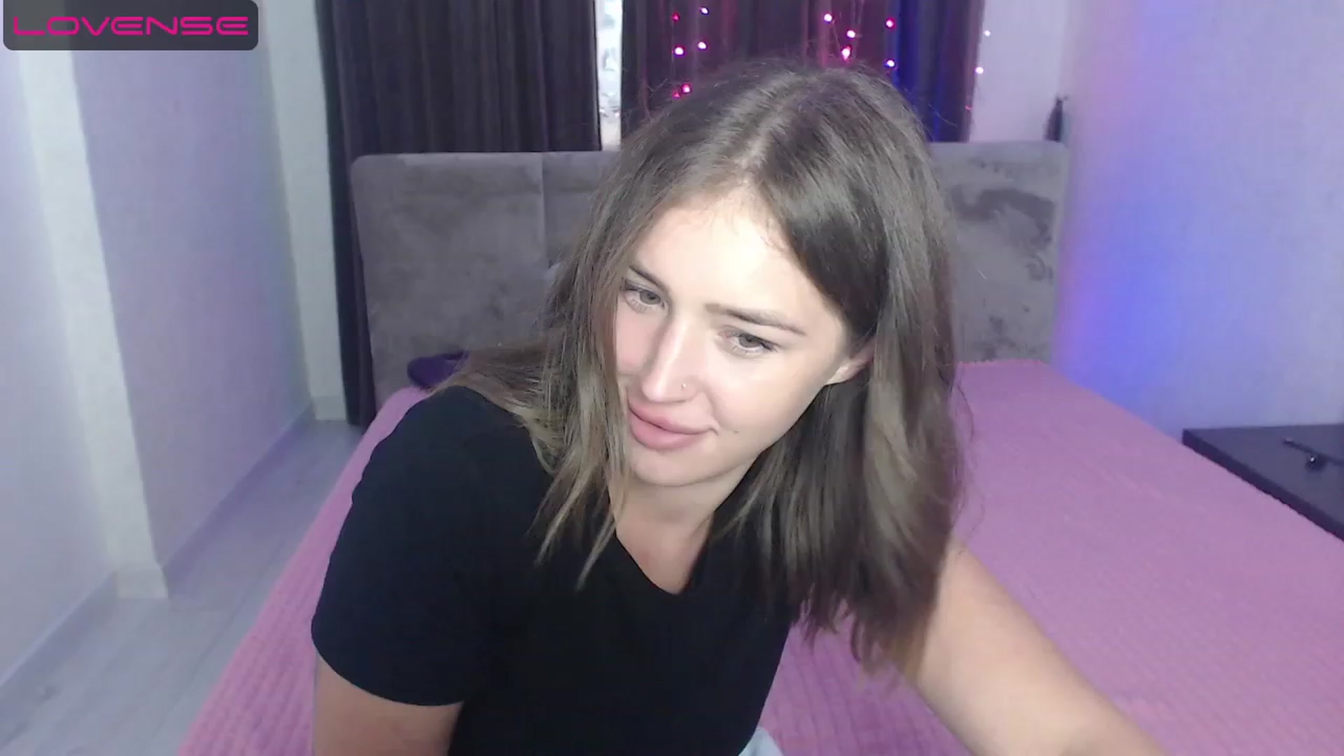 Gallery image thumbnail from AnyaGrey9's myfreecams stream on, 08/04/2023, 16:27 image 12 of 20