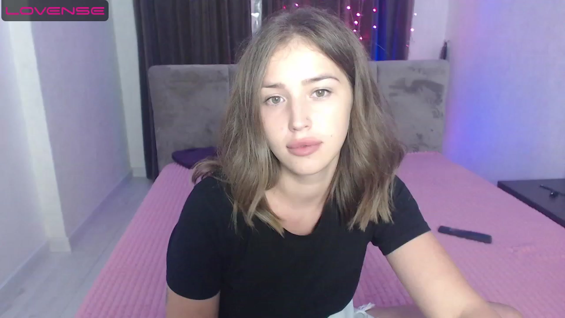 Gallery image thumbnail from AnyaGrey9's myfreecams stream on, 08/04/2023, 16:27 image 20 of 20