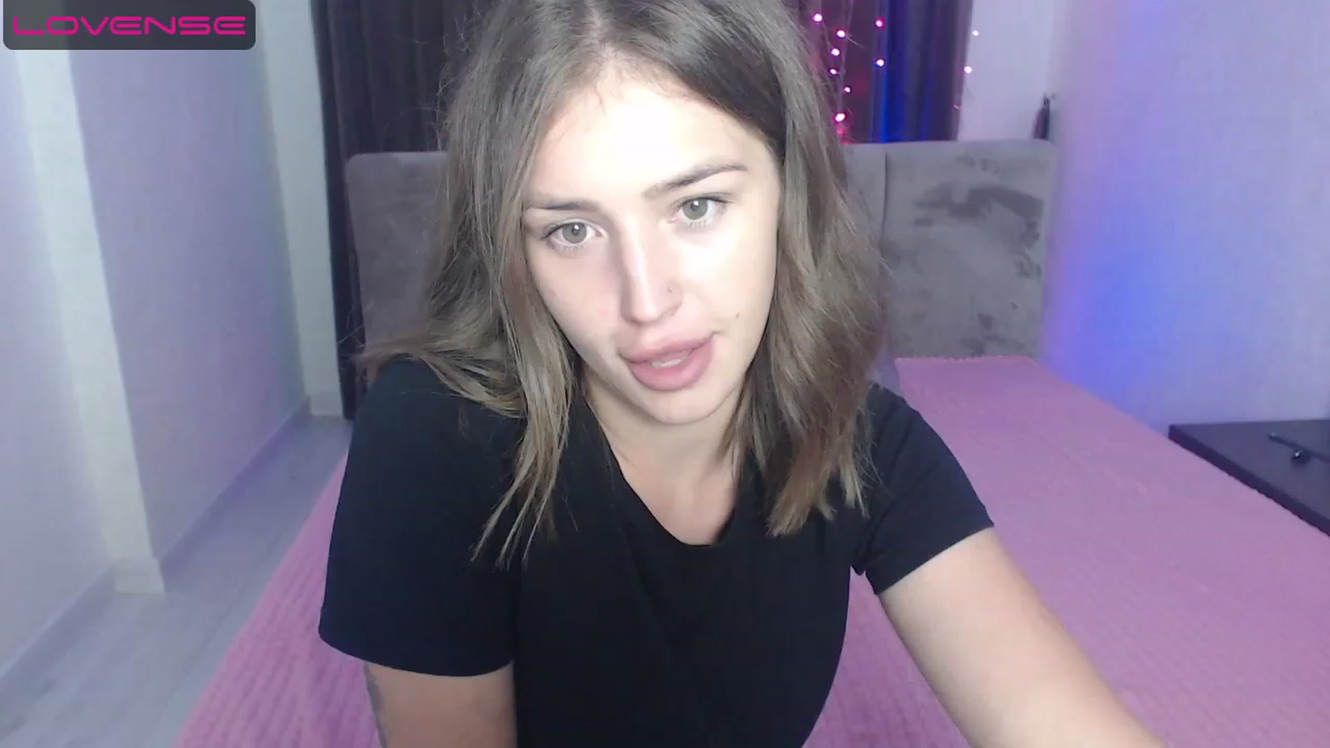 Gallery image thumbnail from AnyaGrey9's myfreecams stream on, 08/04/2023, 16:27 image 8 of 20