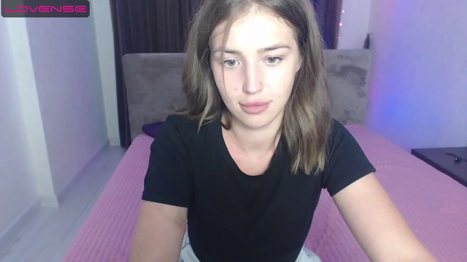 Gallery image thumbnail from AnyaGrey9's myfreecams stream on, 08/04/2023, 18:06 image 19 of 20