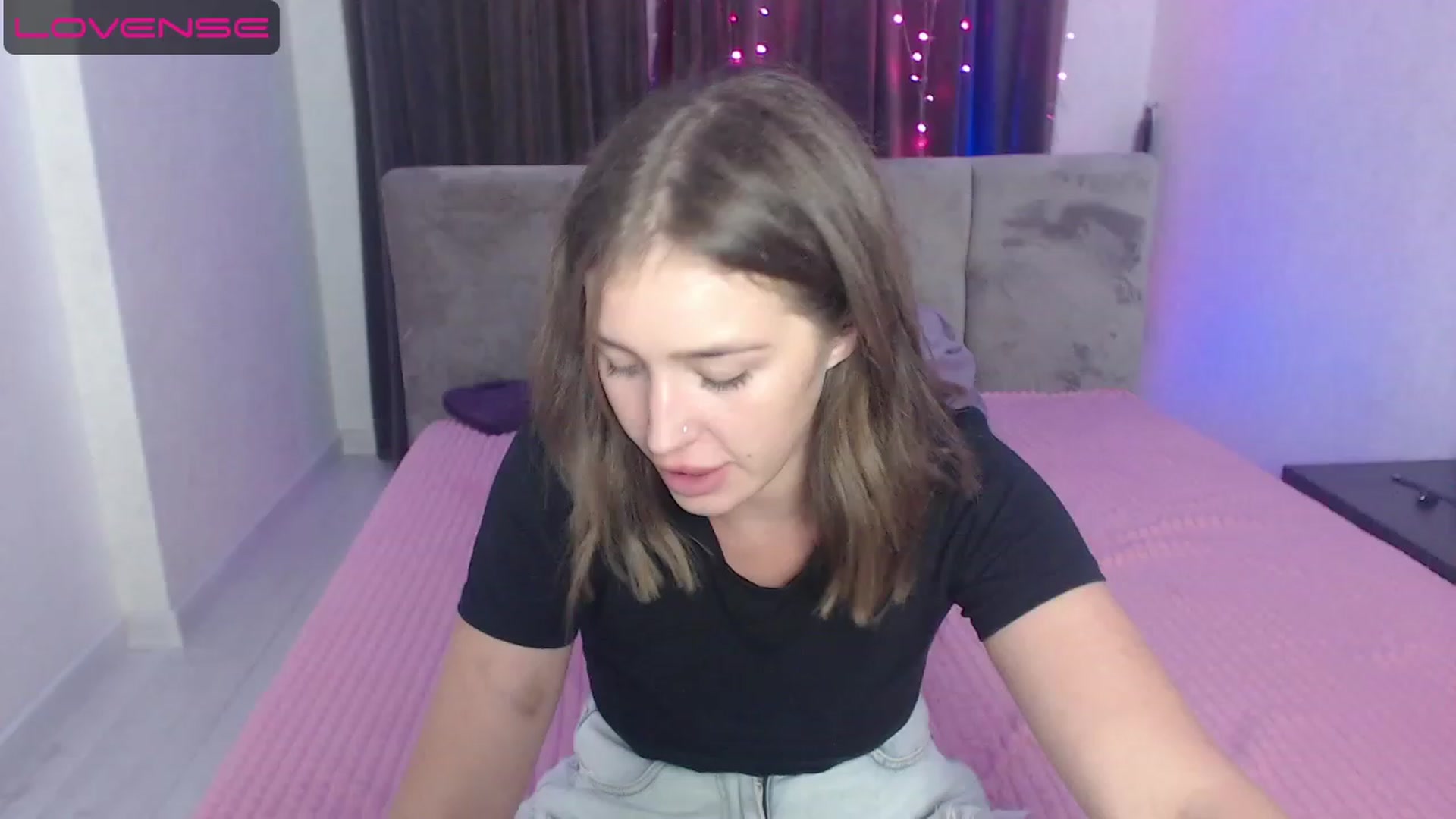 Gallery image thumbnail from AnyaGrey9's myfreecams stream on, 08/04/2023, 18:06 image 13 of 20