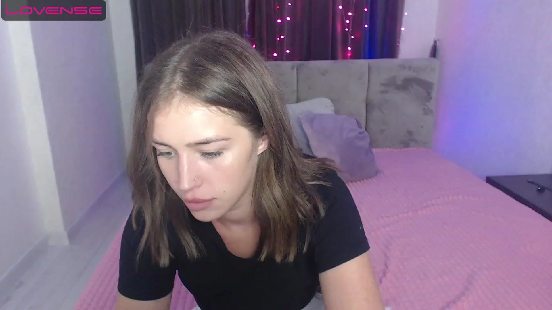 Gallery image thumbnail from AnyaGrey9's myfreecams stream on, 08/04/2023, 18:06 image 12 of 20