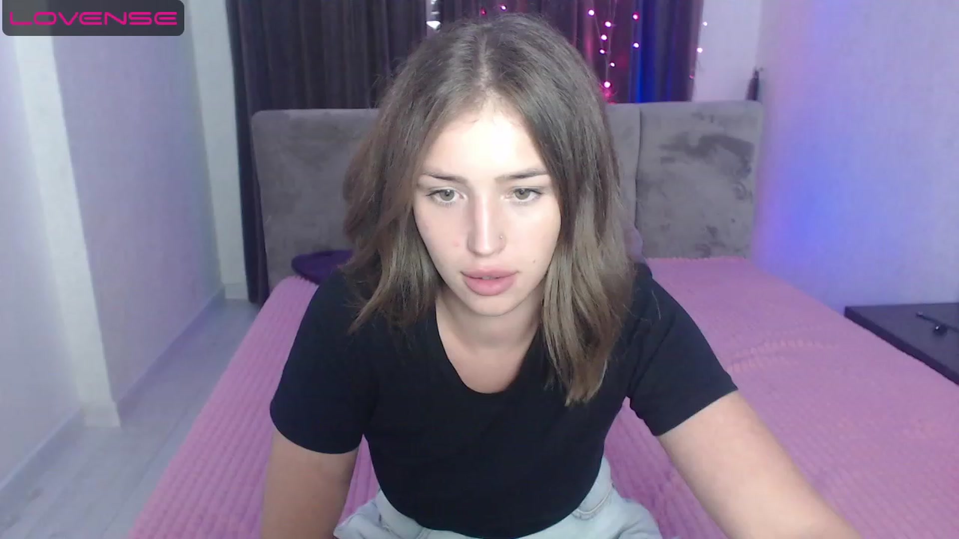 Gallery image thumbnail from AnyaGrey9's myfreecams stream on, 08/04/2023, 18:06 image 4 of 20