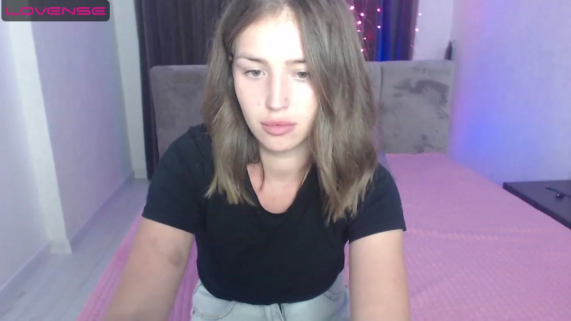 Gallery image thumbnail from AnyaGrey9's myfreecams stream on, 08/04/2023, 18:33 image 2 of 20