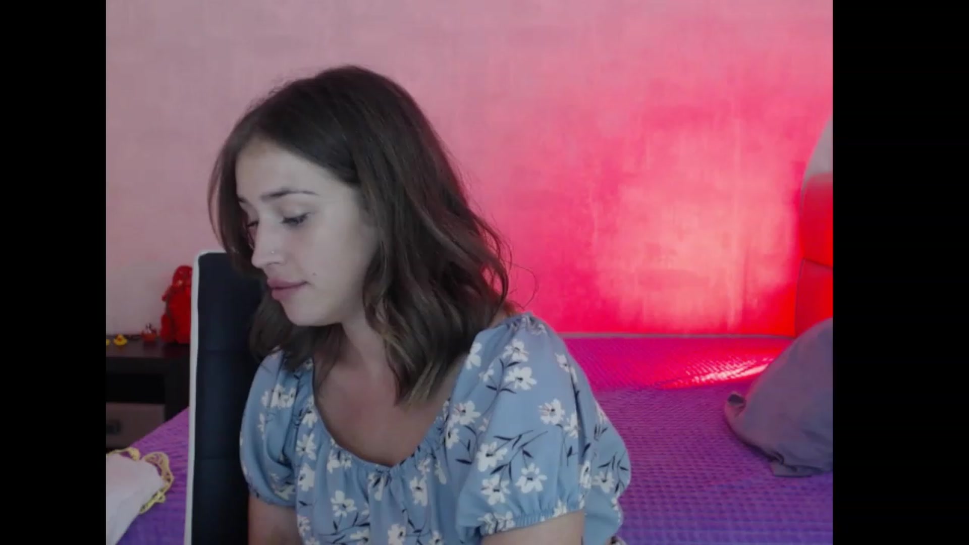 Gallery image thumbnail from AnyaGrey9's myfreecams stream on, 08/05/2023, 17:47 image 14 of 20