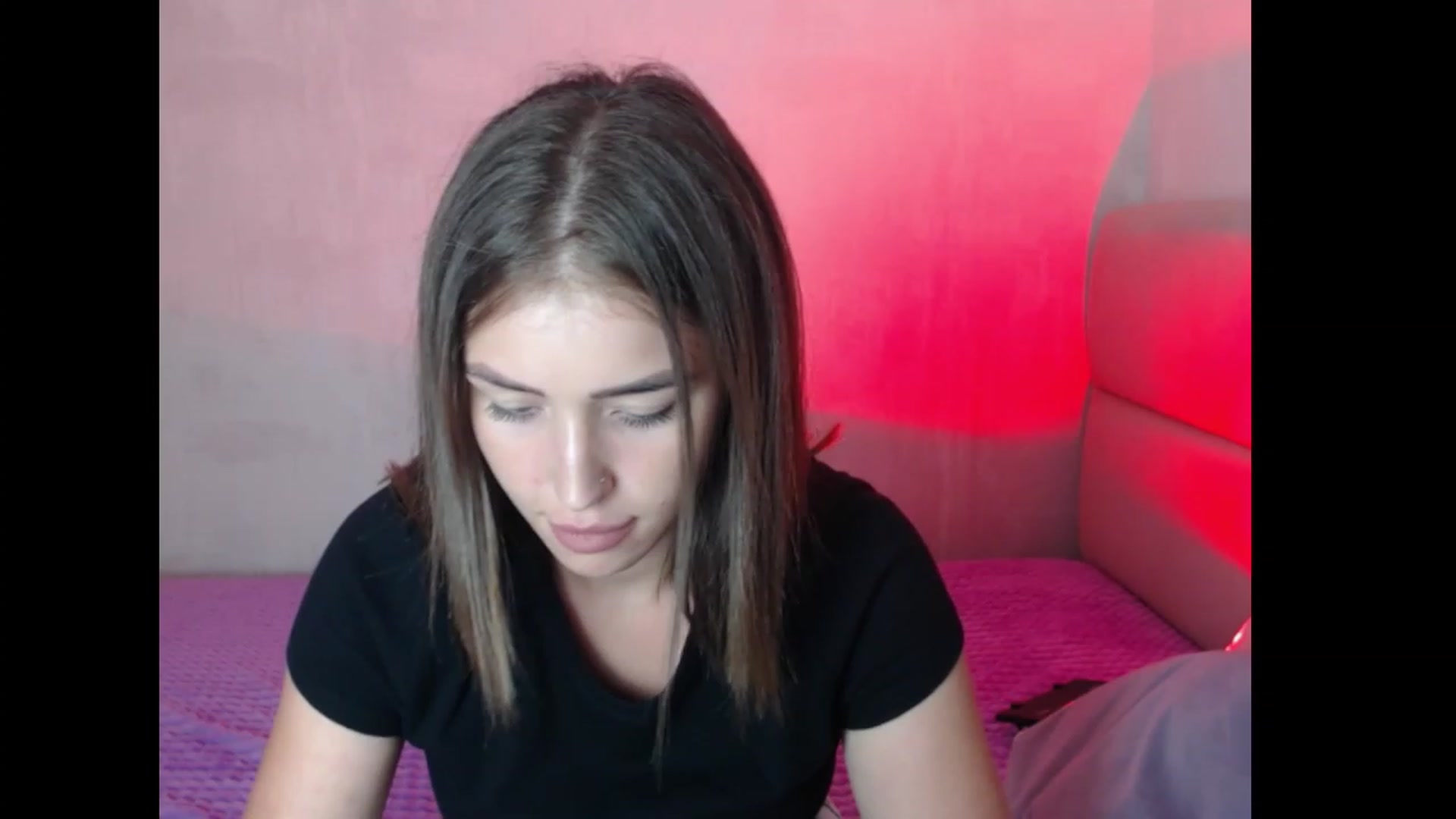 Gallery image thumbnail from AnyaGrey9's myfreecams stream on, 08/06/2023, 18:50 image 13 of 20