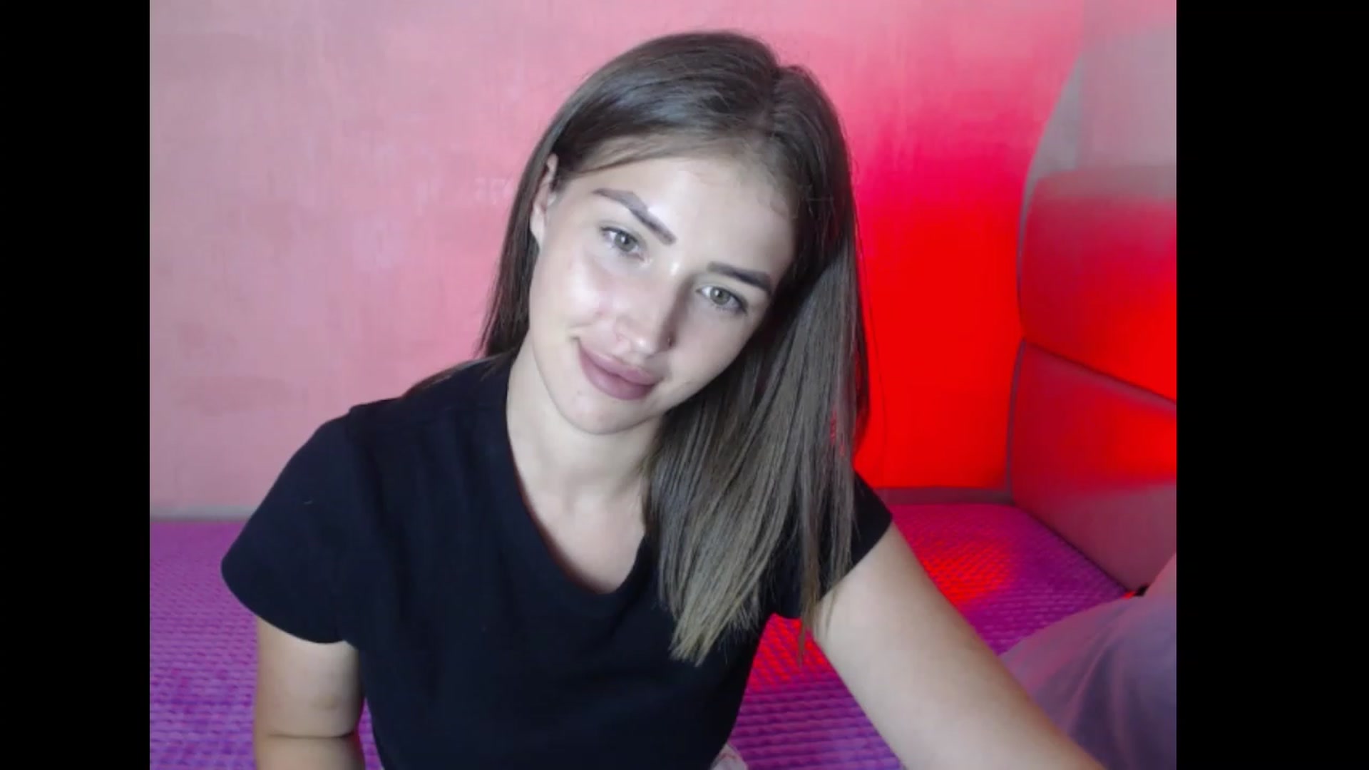 Gallery image thumbnail from AnyaGrey9's myfreecams stream on, 08/06/2023, 18:50 image 4 of 20