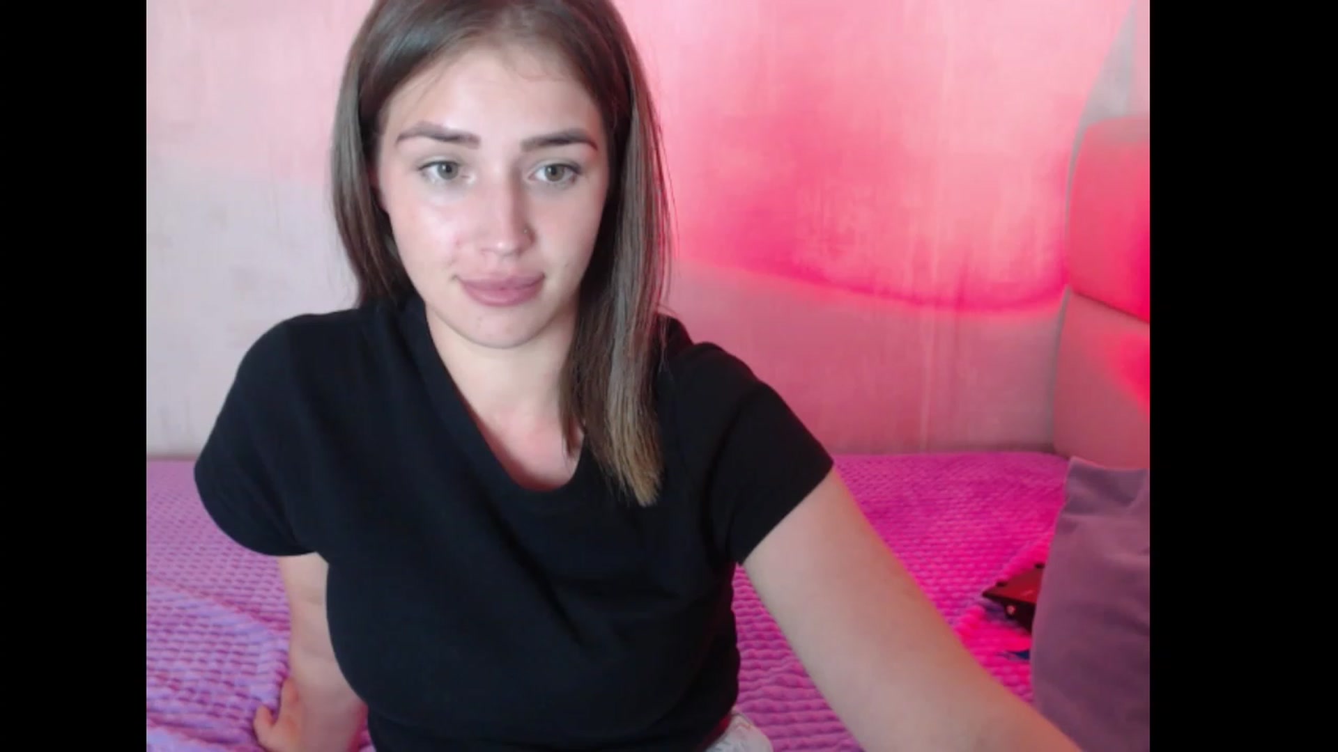 Gallery image thumbnail from AnyaGrey9's myfreecams stream on, 08/07/2023, 02:05 image 4 of 20
