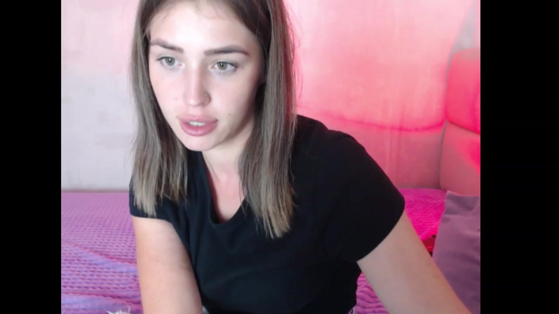 Gallery image thumbnail from AnyaGrey9's myfreecams stream on, 08/07/2023, 02:05 image 3 of 20