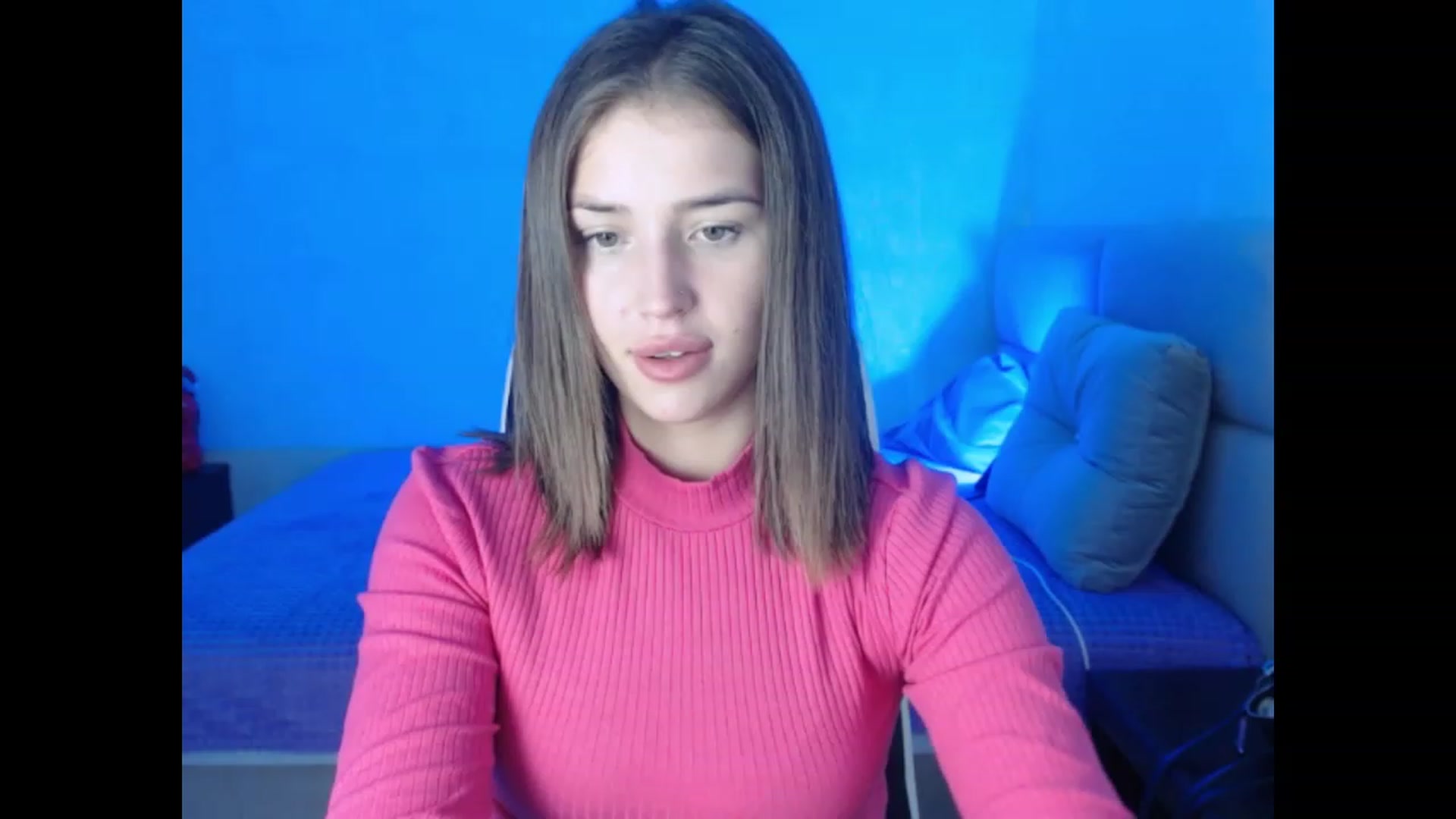 Gallery image thumbnail from AnyaGrey9's myfreecams stream on, 08/08/2023, 16:21 image 2 of 20