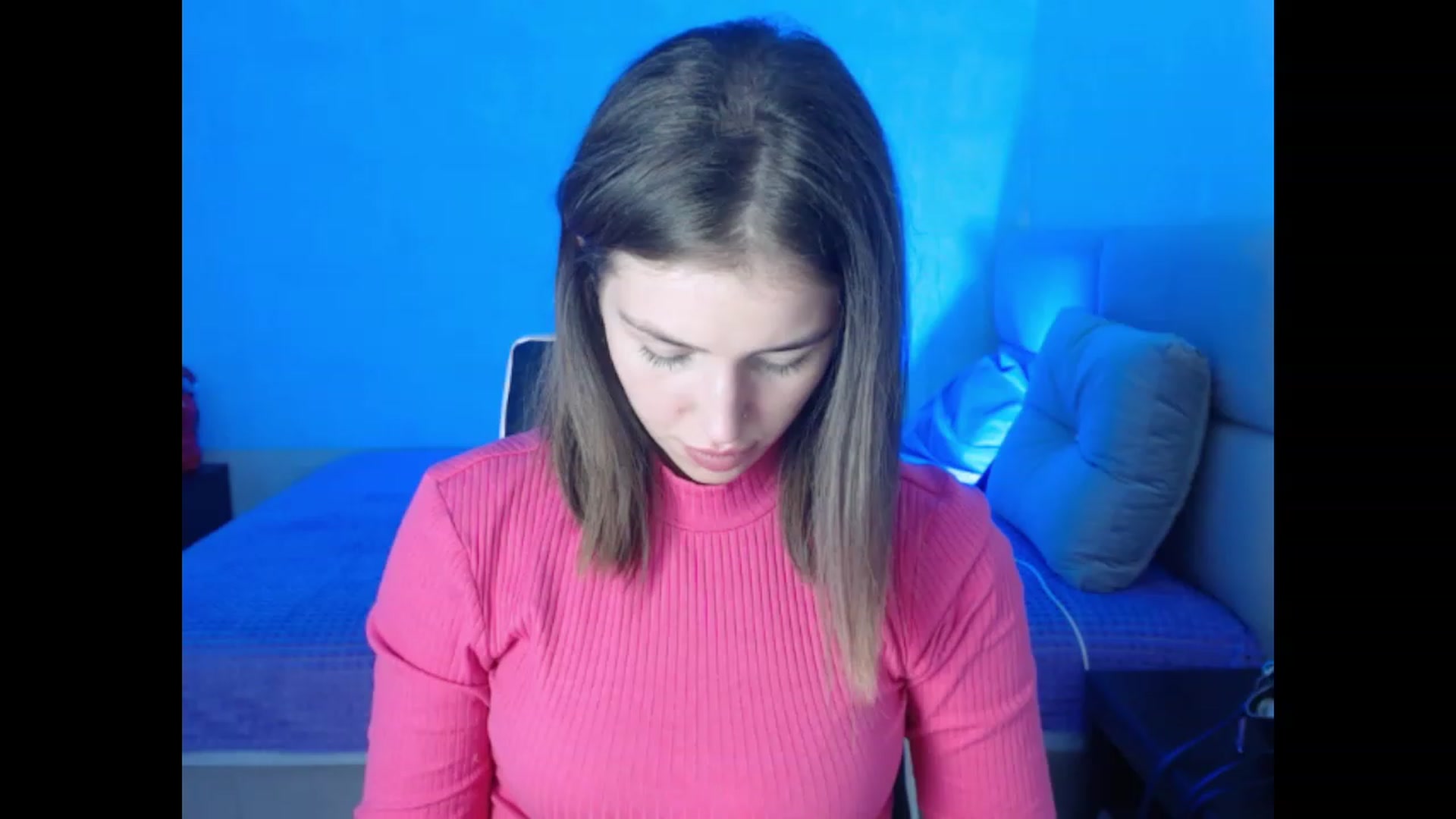 Gallery image thumbnail from AnyaGrey9's myfreecams stream on, 08/08/2023, 16:21 image 8 of 20