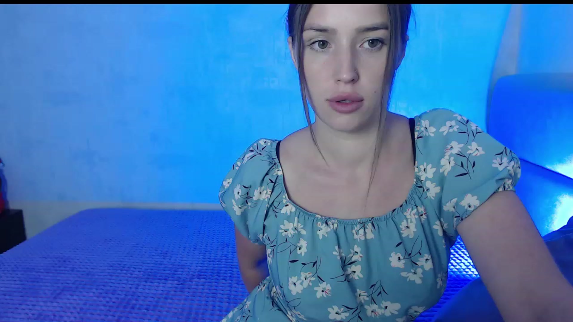 Gallery image thumbnail from AnyaGrey9's myfreecams stream on, 08/23/2023, 18:03 image 1 of 20