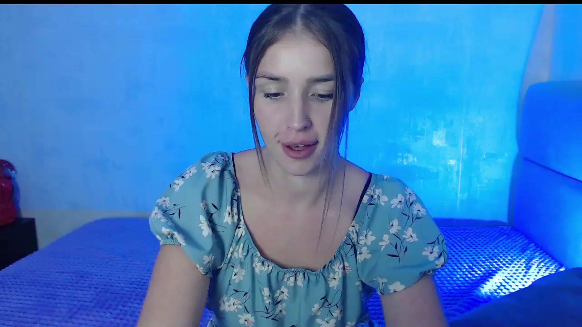 Gallery image thumbnail from AnyaGrey9's myfreecams stream on, 08/23/2023, 18:03 image 13 of 20