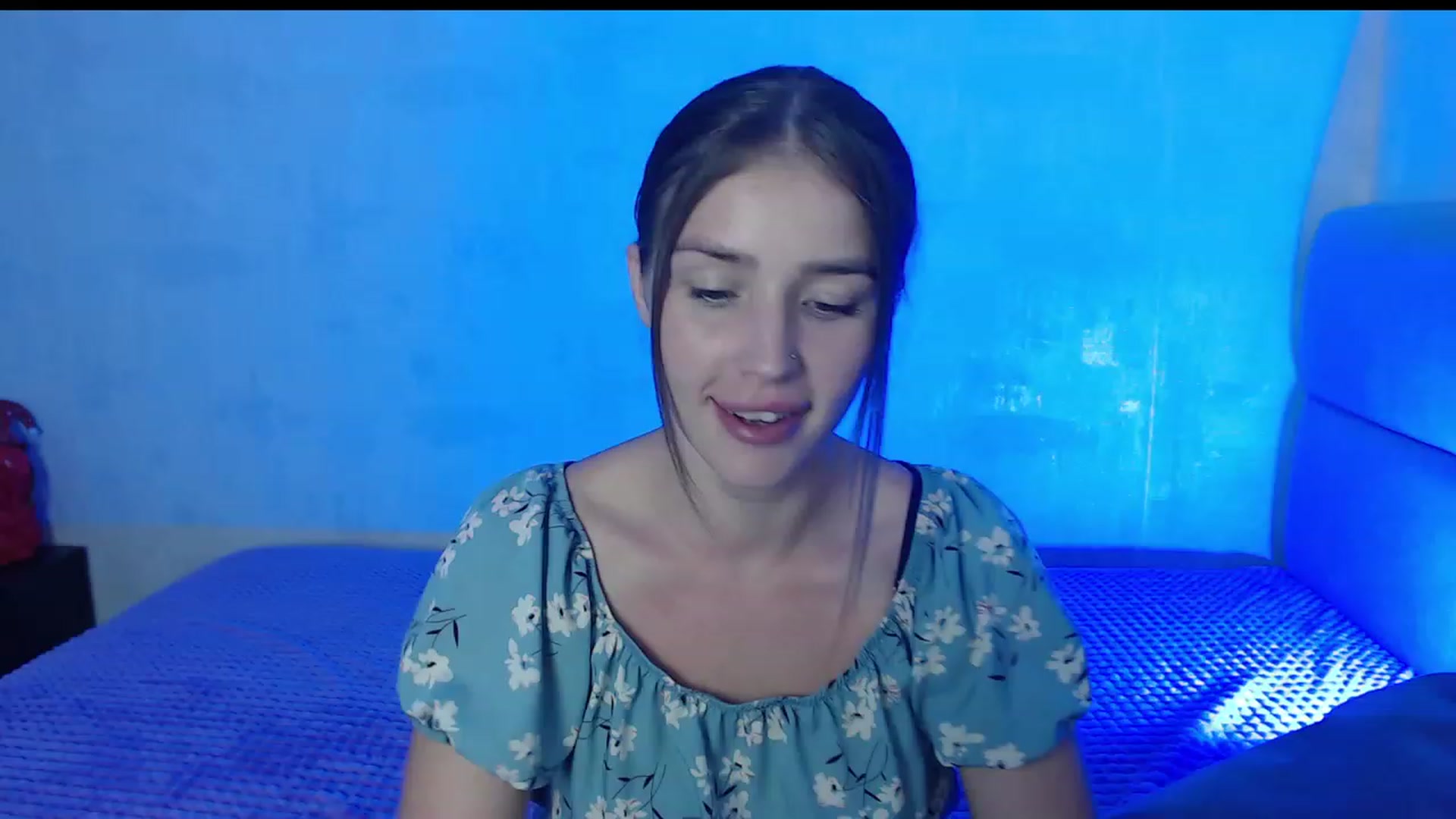 Gallery image thumbnail from AnyaGrey9's myfreecams stream on, 08/23/2023, 18:03 image 16 of 20
