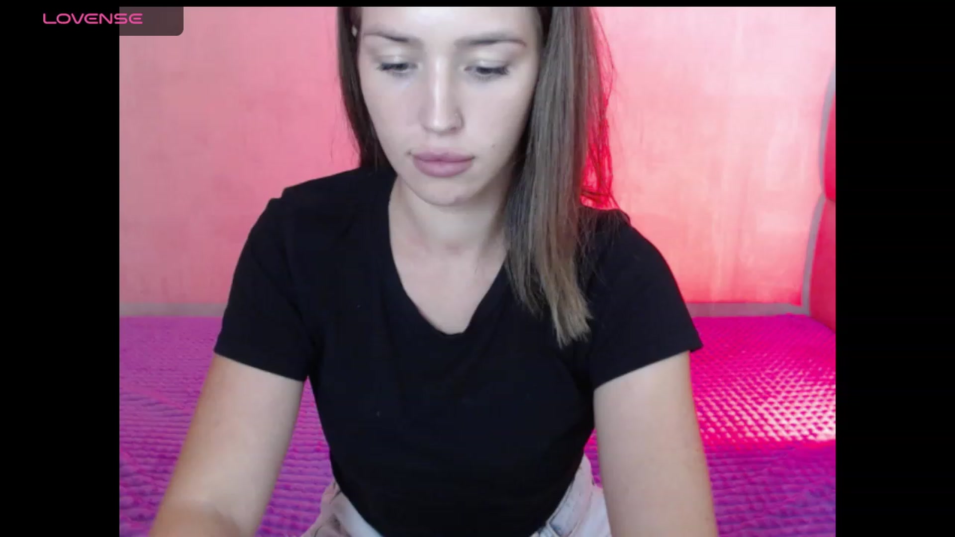 Gallery image thumbnail from AnyaGrey9's myfreecams stream on, 08/25/2023, 16:30 image 15 of 20