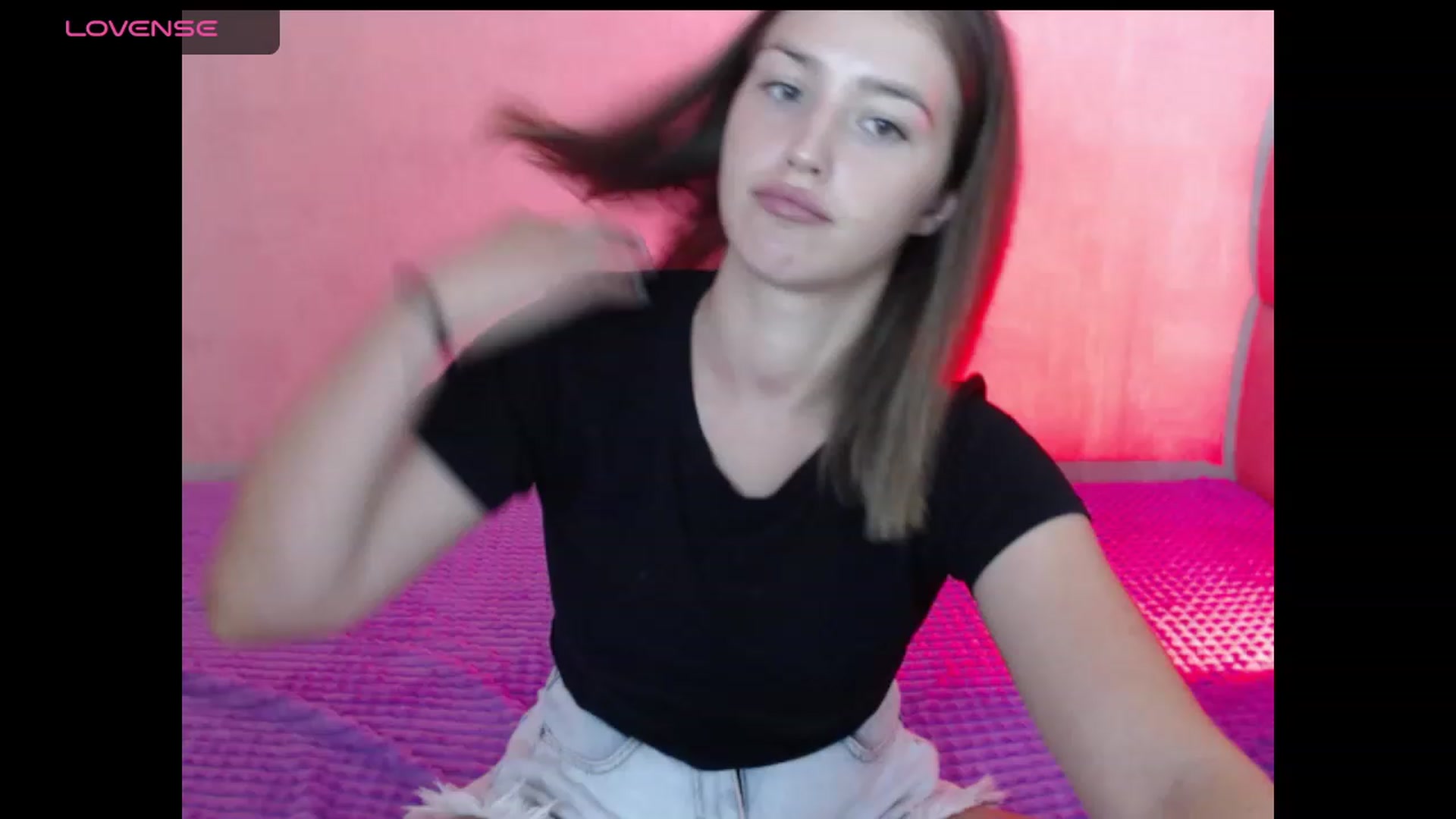 Gallery image thumbnail from AnyaGrey9's myfreecams stream on, 08/25/2023, 16:30 image 6 of 20