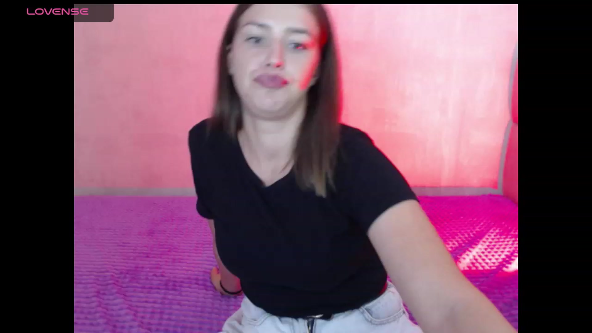 Gallery image thumbnail from AnyaGrey9's myfreecams stream on, 08/25/2023, 18:39 image 2 of 20