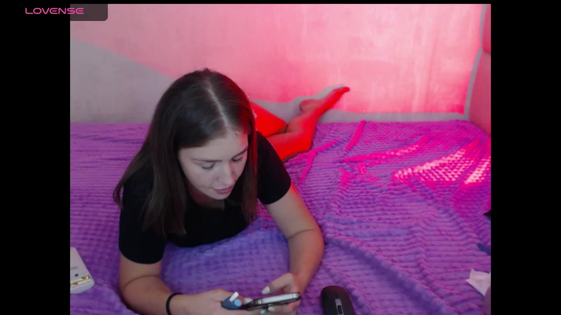 Gallery image thumbnail from AnyaGrey9's myfreecams stream on, 08/25/2023, 18:39 image 19 of 20