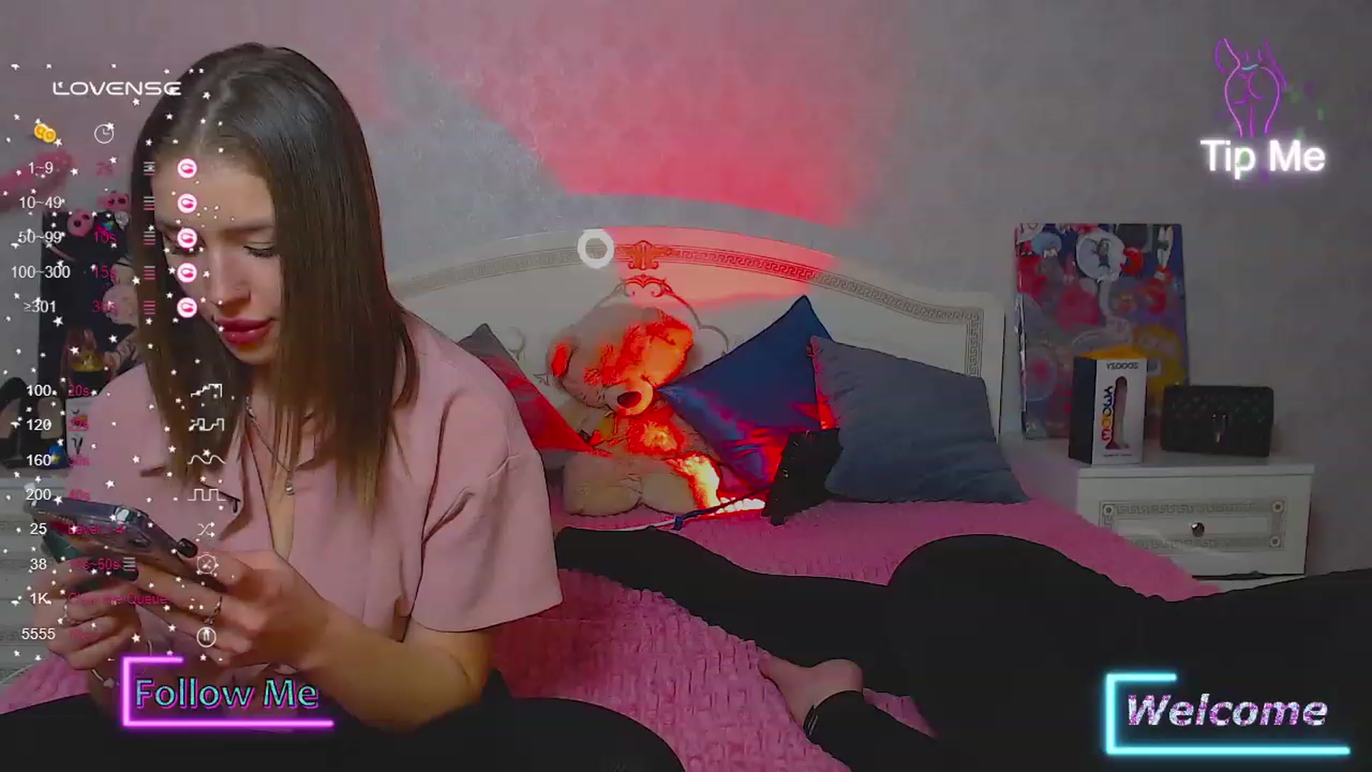 Gallery image thumbnail from AnyaGrey9's myfreecams stream on, 11/17/2023, 11:40 image 8 of 20