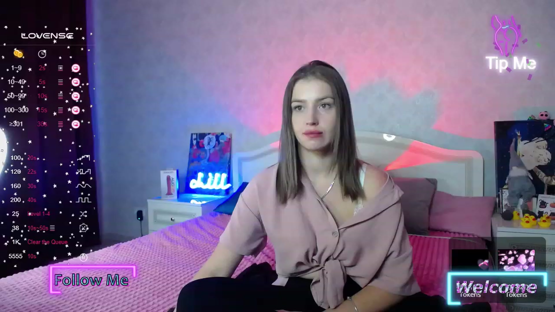 Gallery image thumbnail from AnyaGrey9's myfreecams stream on, 11/21/2023, 01:50 image 20 of 20
