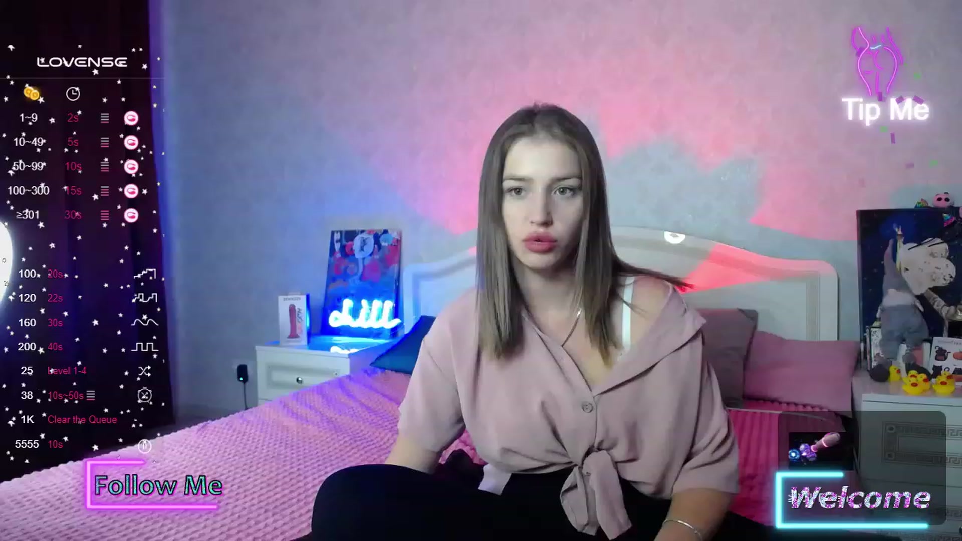 Gallery image thumbnail from AnyaGrey9's myfreecams stream on, 11/21/2023, 01:50 image 3 of 20