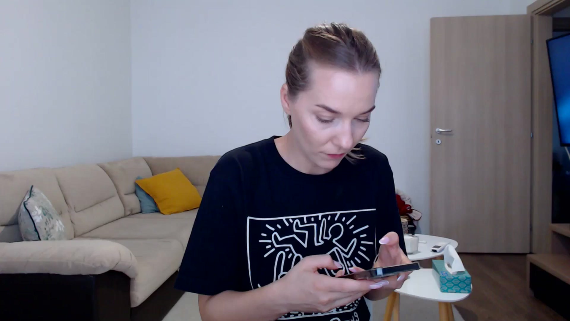 Gallery image thumbnail from AnyaHott's myfreecams stream on, 09/17/2025, 09:59 image 1 of 20