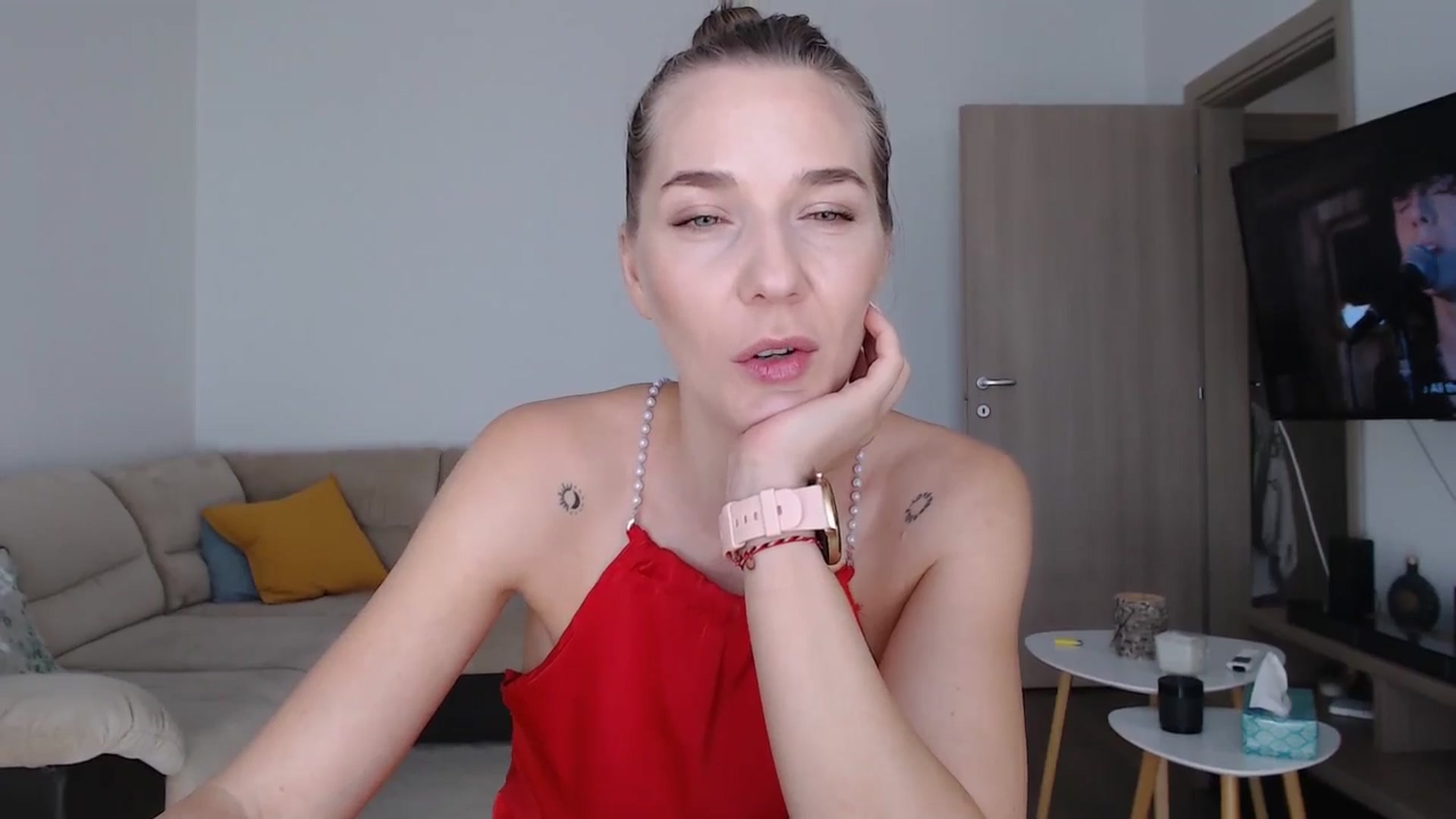 Gallery image thumbnail from AnyaHott's myfreecams stream on, 09/18/2025, 08:03 image 14 of 20