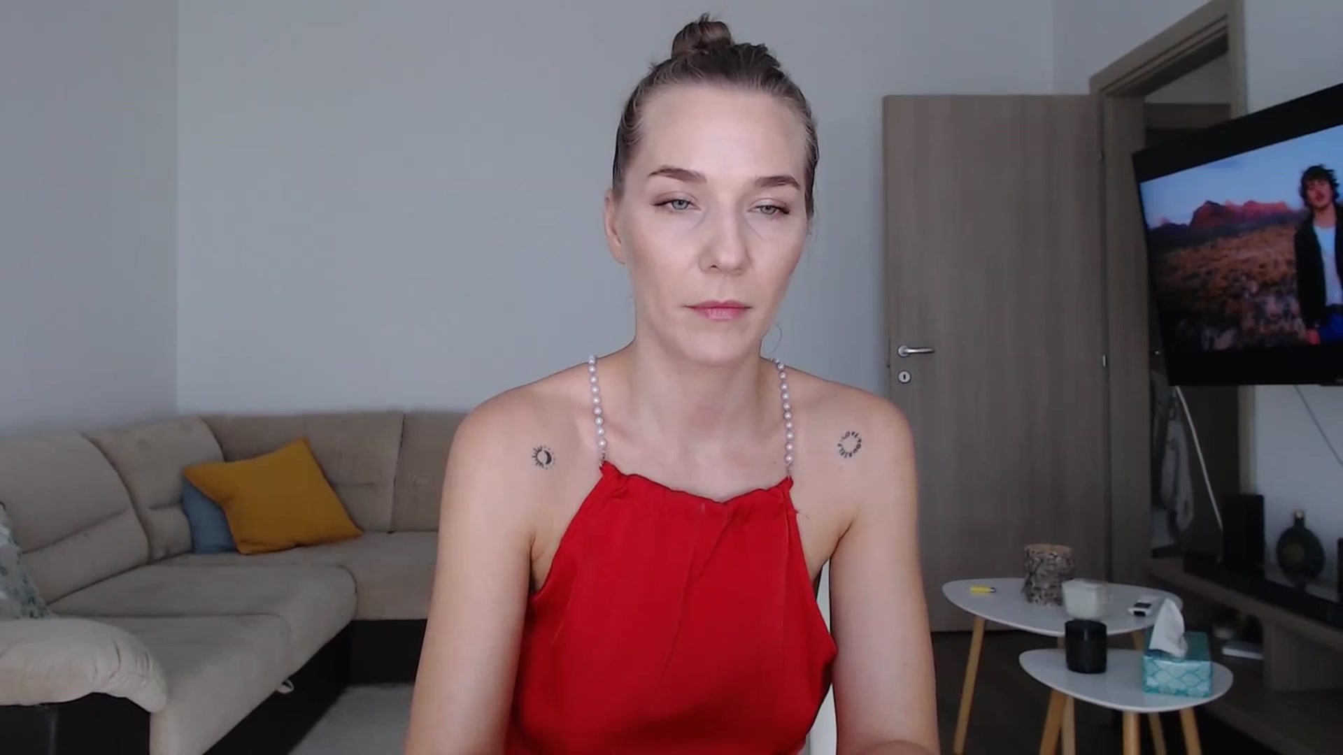 Gallery image thumbnail from AnyaHott's myfreecams stream on, 09/18/2025, 08:03 image 12 of 20